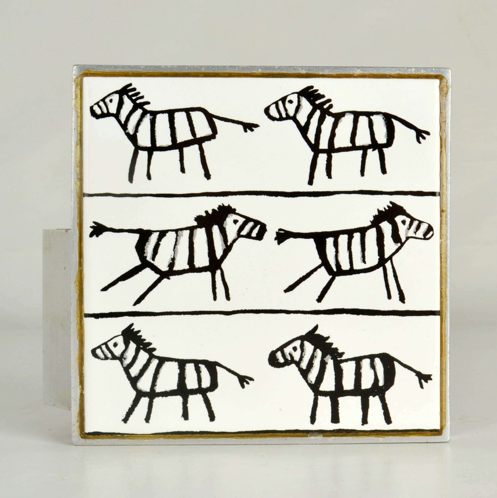 Door Handle Square Ceramic Zebra's In Aluminium photo buy