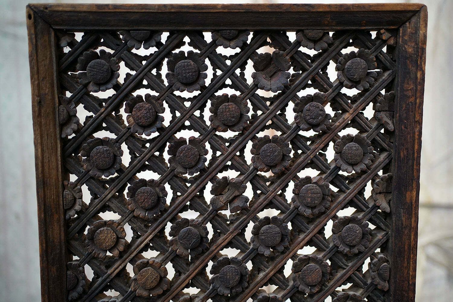 photo vintage A Rare Pair Of Yuan Dynasty Period Chinese Wooden Lattice Window Shutters C.1350