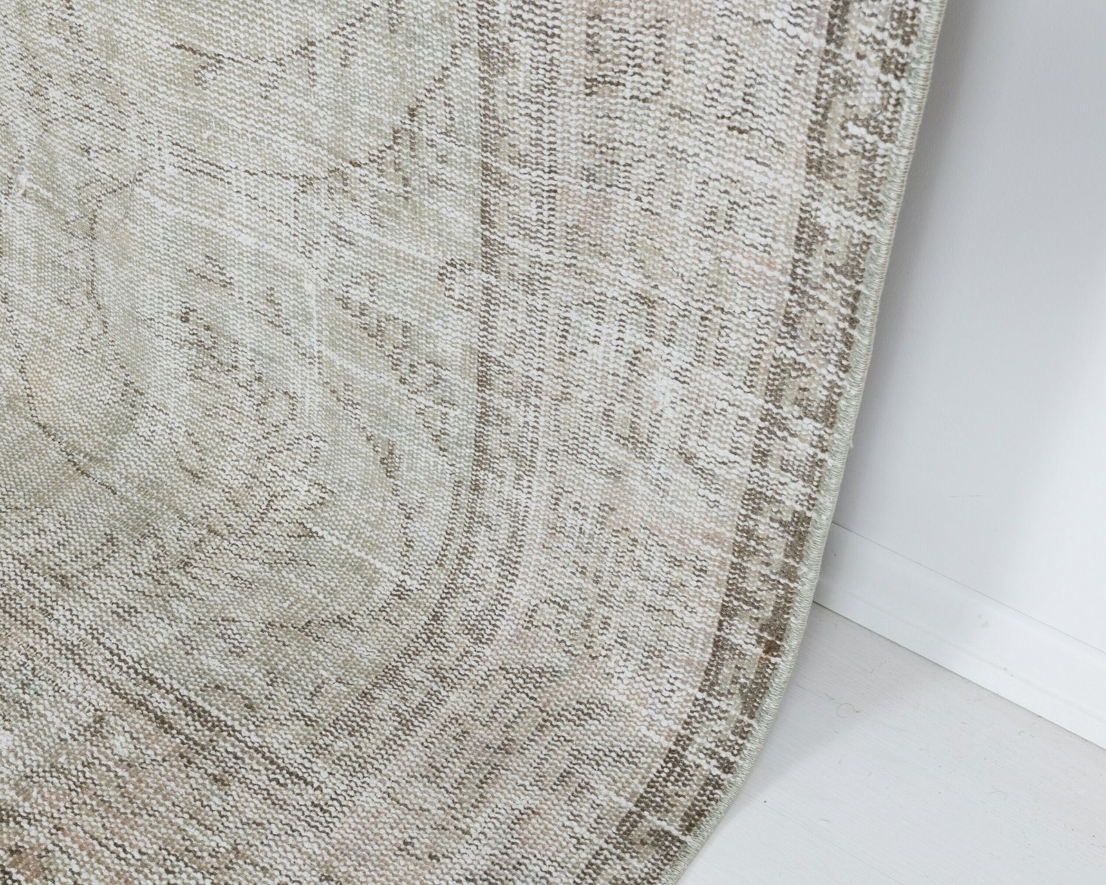 5.7 X 8.4 Feet Turkish Rugs, Antique Turkish Rug, Handmade Rug, Anatolian Rug, Low Pile Rug, Vintage Rug, Living Room Rug, Faded Rug, photo vinterior