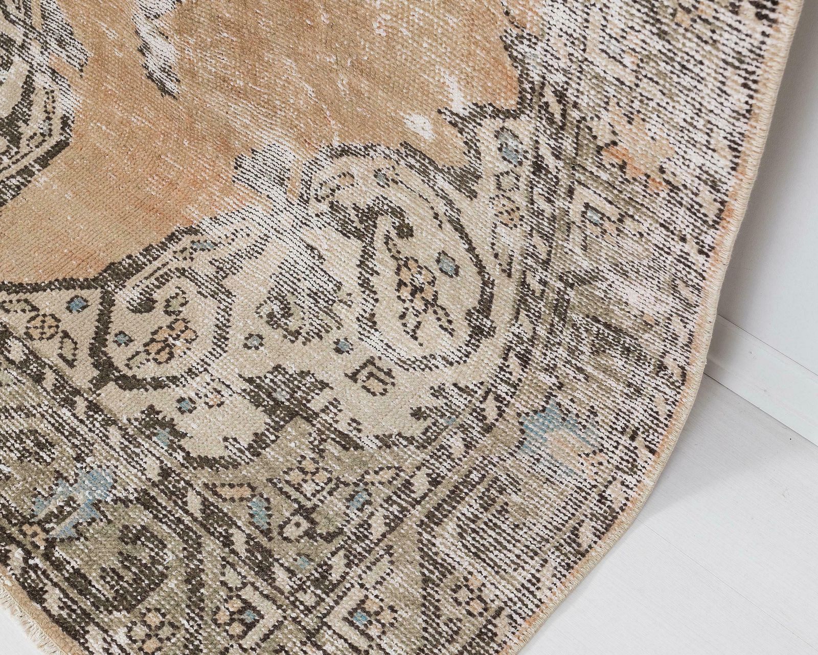 5x8 Turkish Rugs, Faded Oushak Rug, Antique Handmade Rug, Vintage Rug, Distressed Rug, Low Pile Rug, Natural Rug ,Living Room Rug,Muted Rug photo vinterior