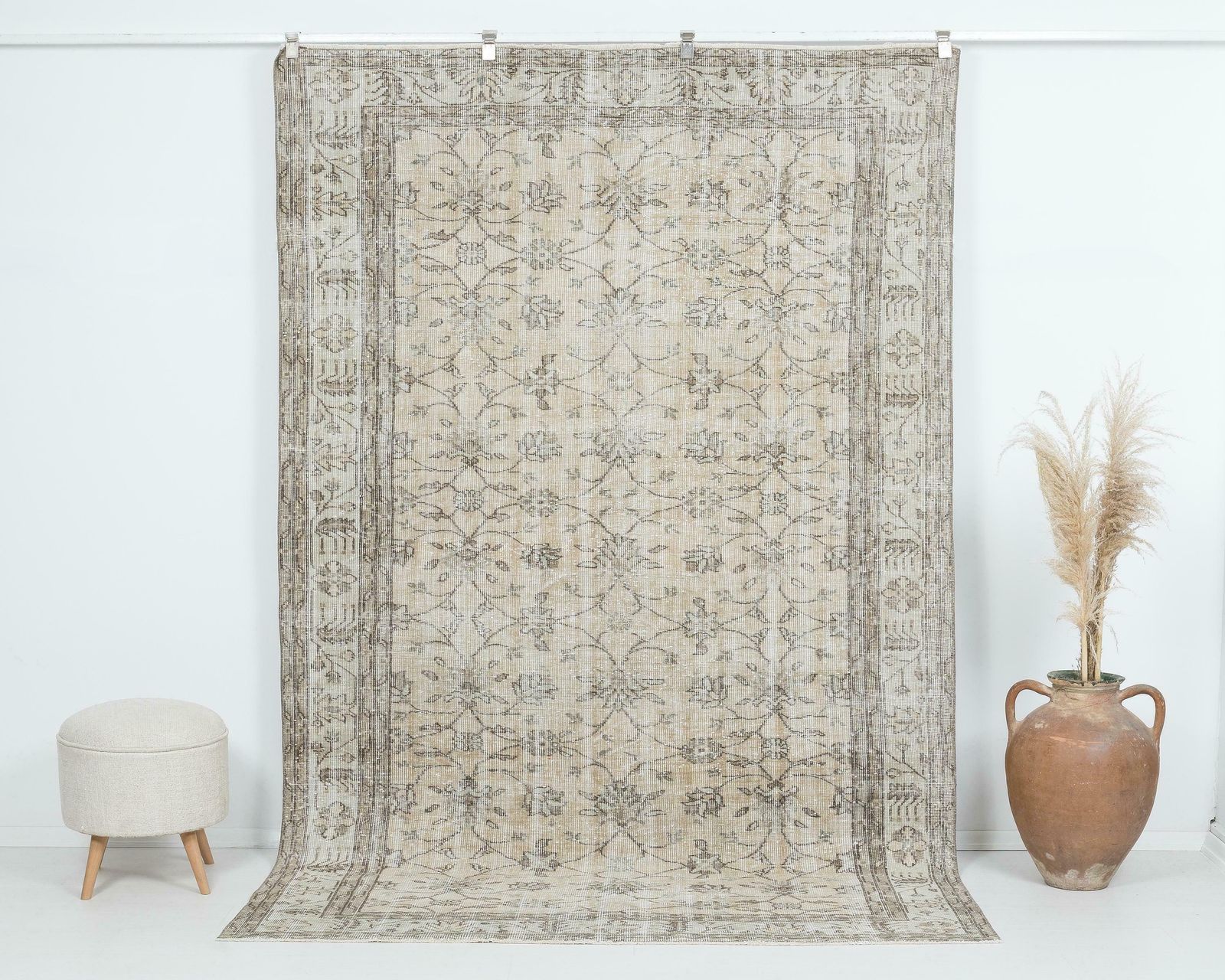 6x9 Vintage Rug, Neutral Turkish Rug, Antique Rug, Low Pile Rug,Oushak Rug, Anatolian Rug, Handmade Rug, Naturel Rug,Living Room Rug, A4588