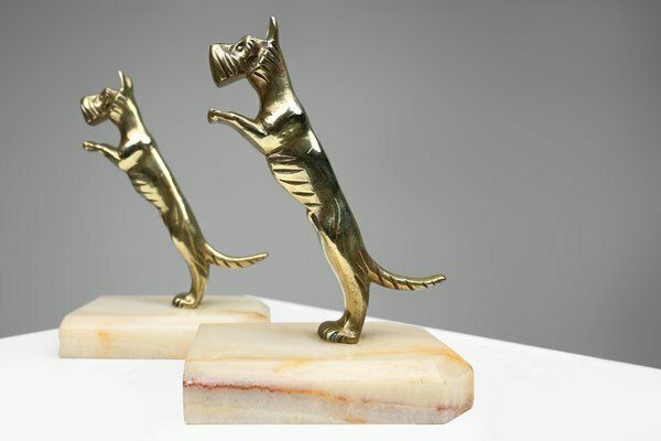 Art Deco Bookends In Copper With Marble Bases, France, 1930s, Set Of 2 photo vinterior