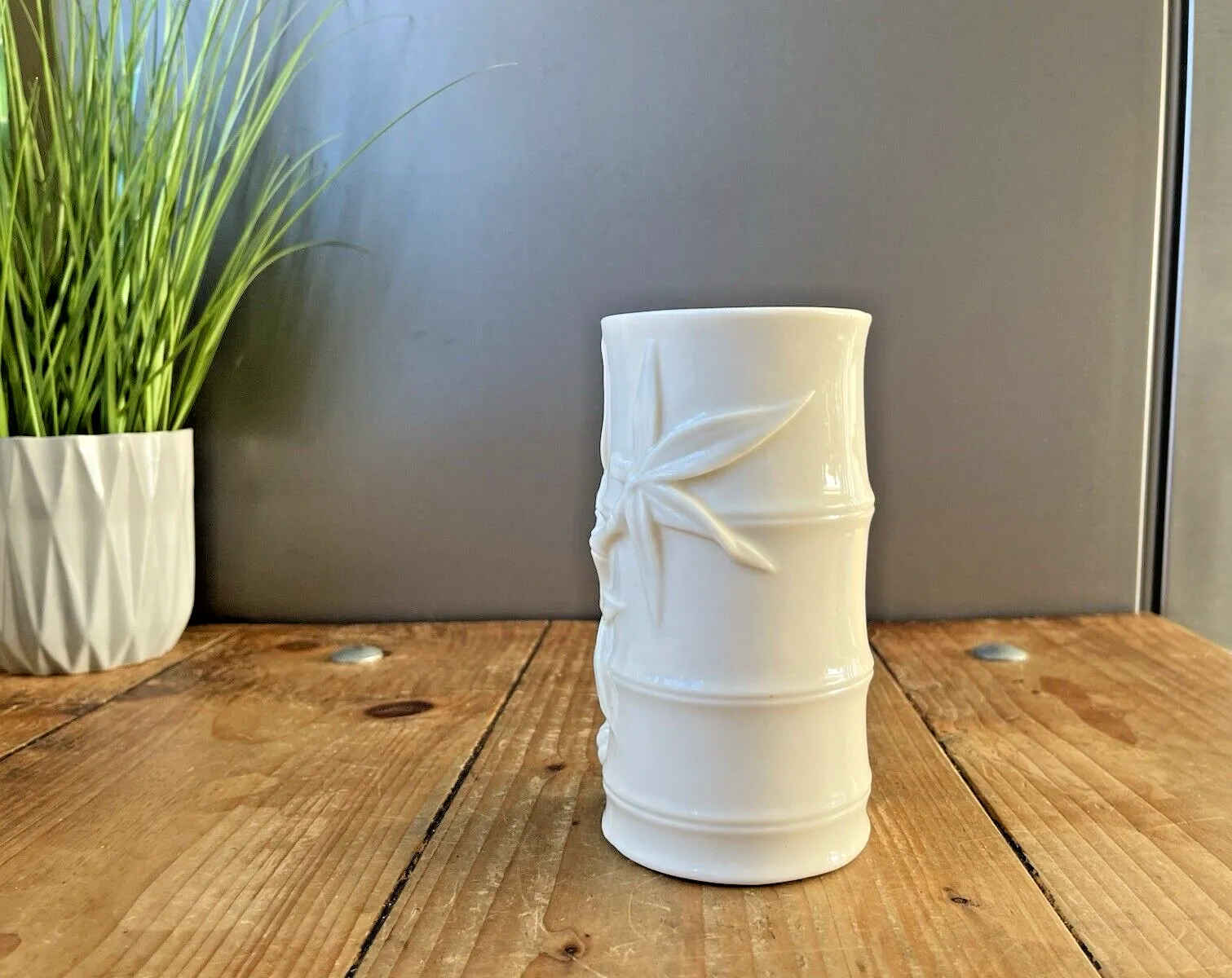 Antique C1888 Royal Worcester Aesthetic Movement Bamboo Shoot Ivory Leaf Vase photo buy