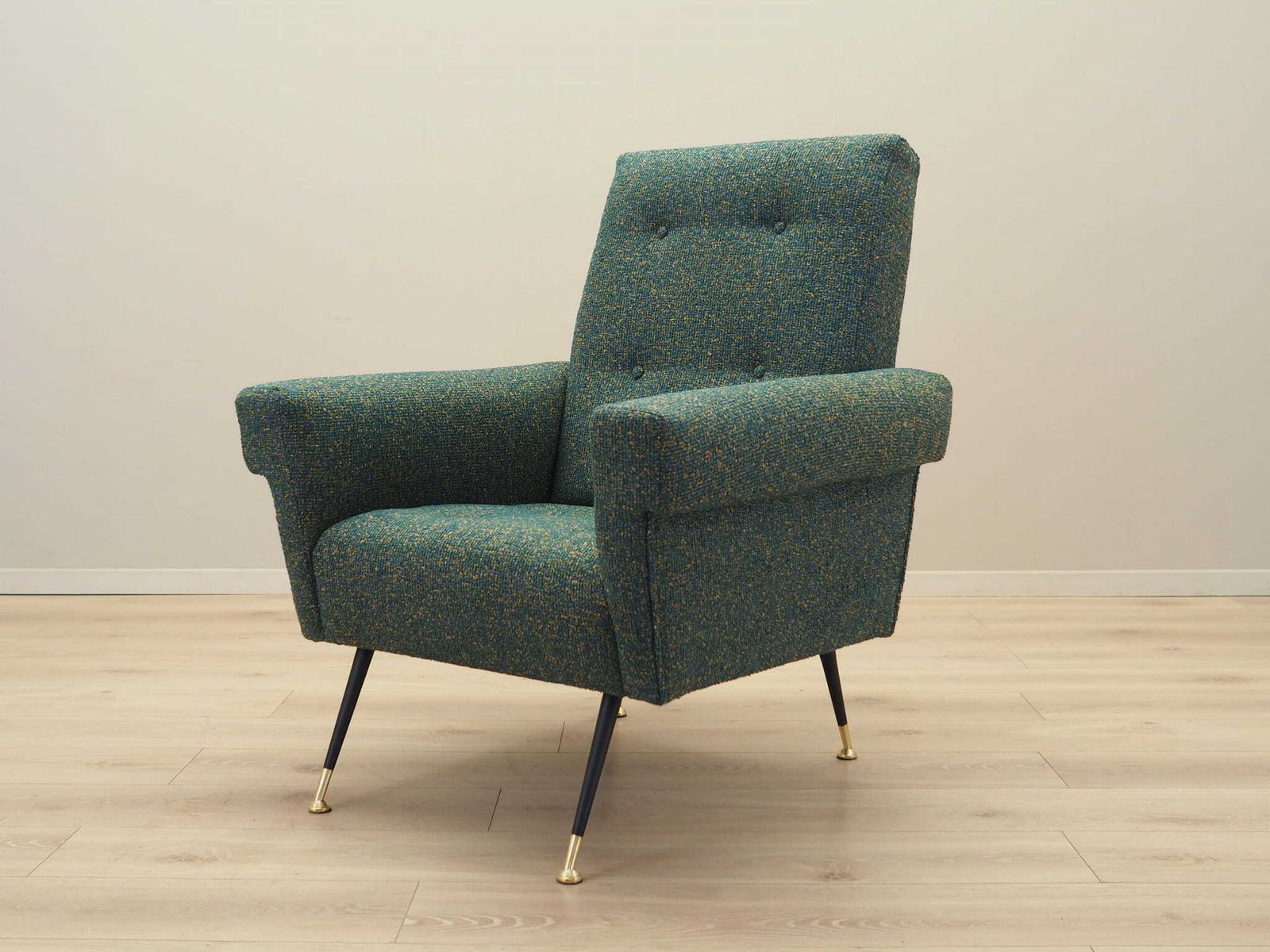 Lounge Armchair, Italian Design, 1970s, Production: Italy photo vinterior