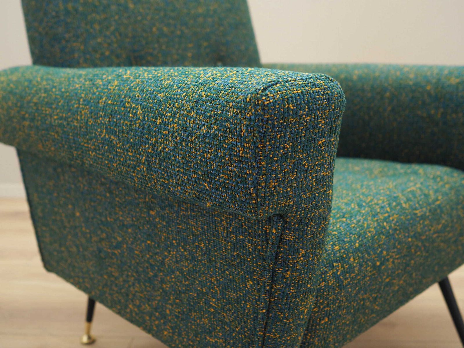 photo buy Lounge Armchair, Italian Design, 1970s, Production: Italy