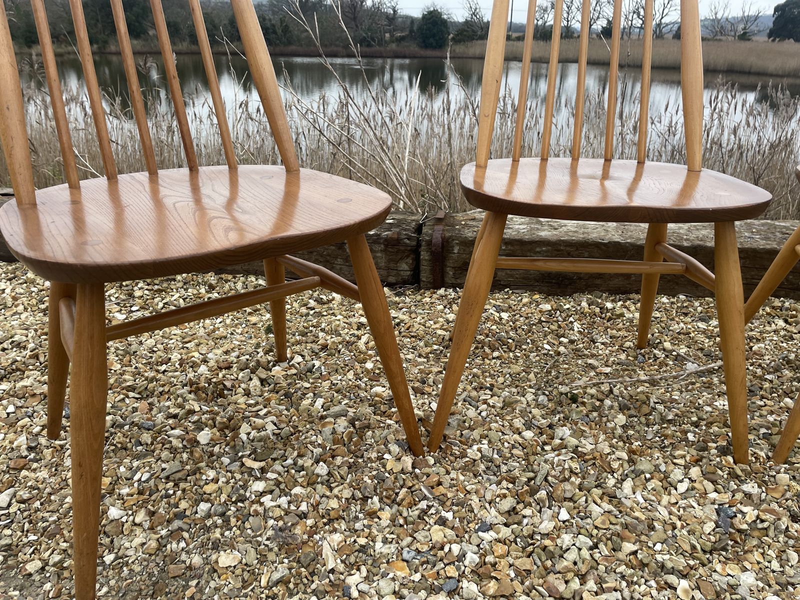 Set Of 4 Ercol Goldsmith Dining Chairs In Blonde , Blue Label photo vintage