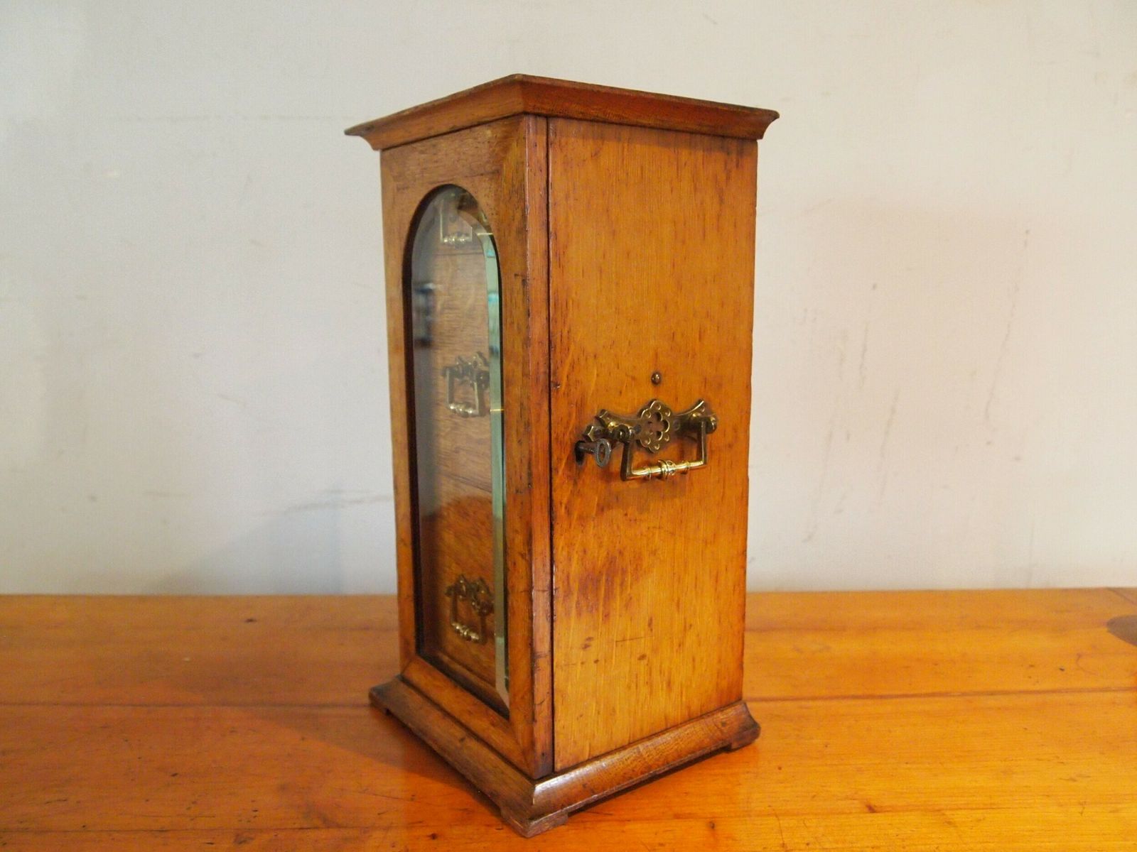 Rare Victorian Oak Arts & Crafts Sentry Collectors Chest Of Drawers C1880 photo for sale