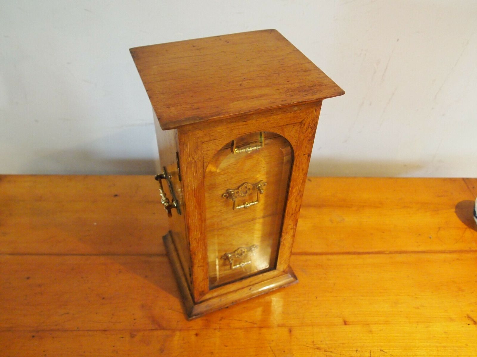 Rare Victorian Oak Arts & Crafts Sentry Collectors Chest Of Drawers C1880 photo 425.0