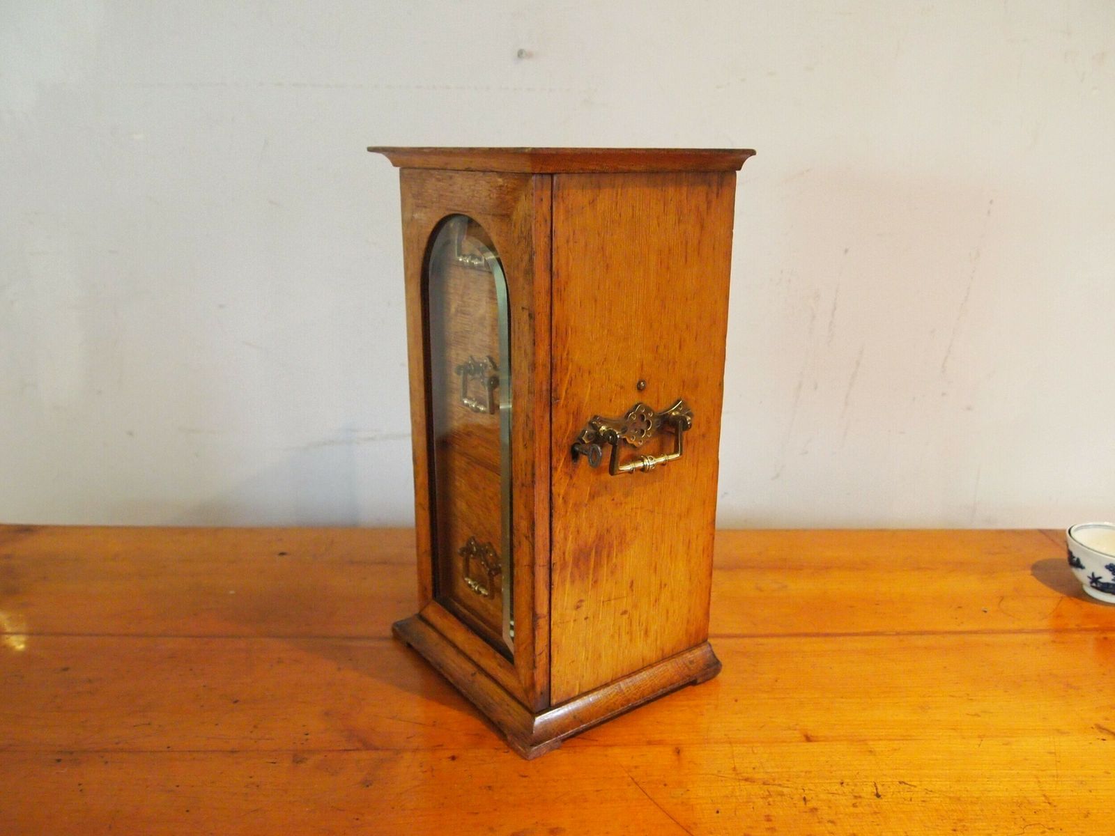 Furniture Rare Victorian Oak Arts & Crafts Sentry Collectors Chest Of Drawers C1880 photo