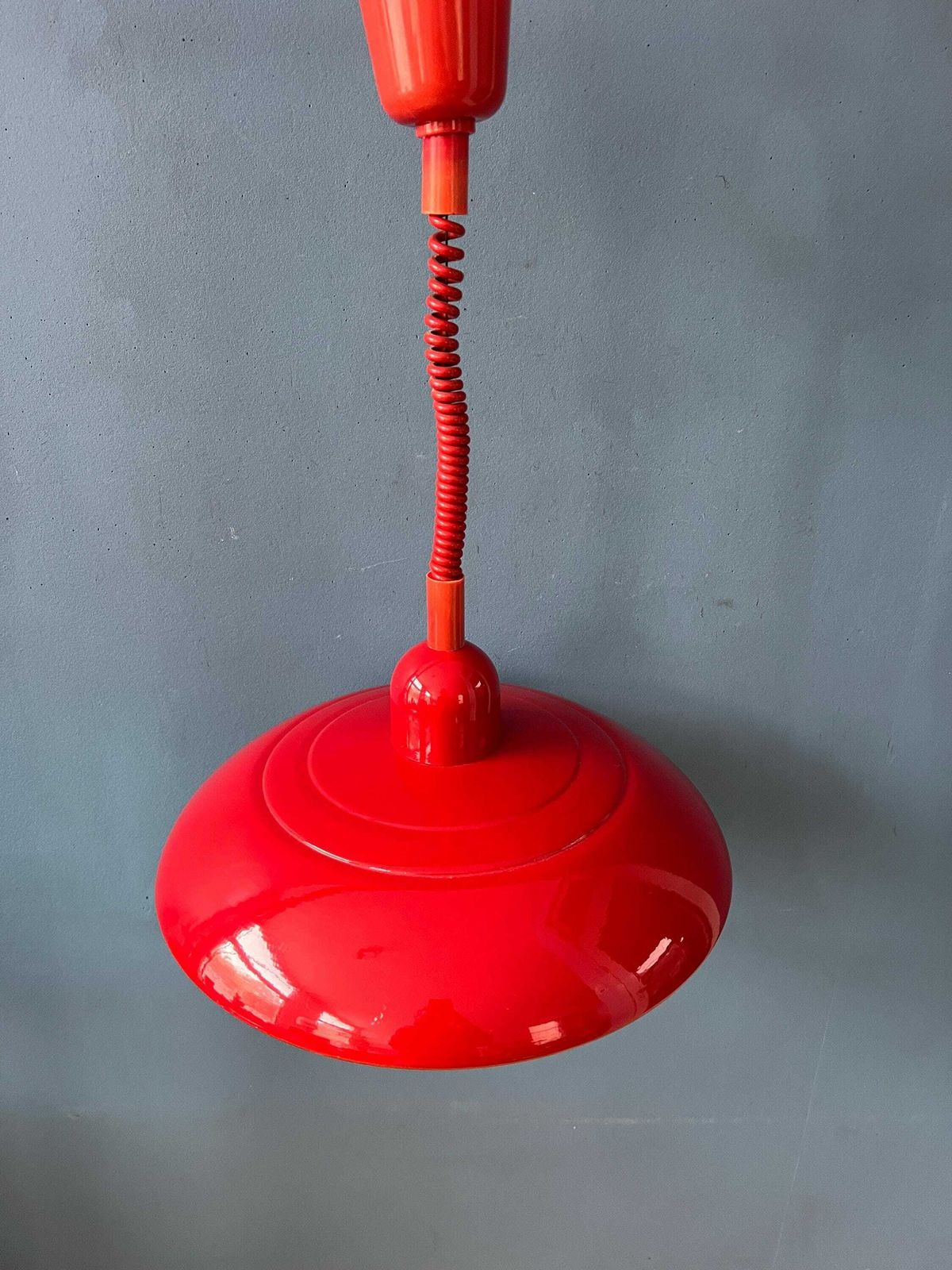 Vintage Rode Metalen Space Age Hanglamp photo 247.0