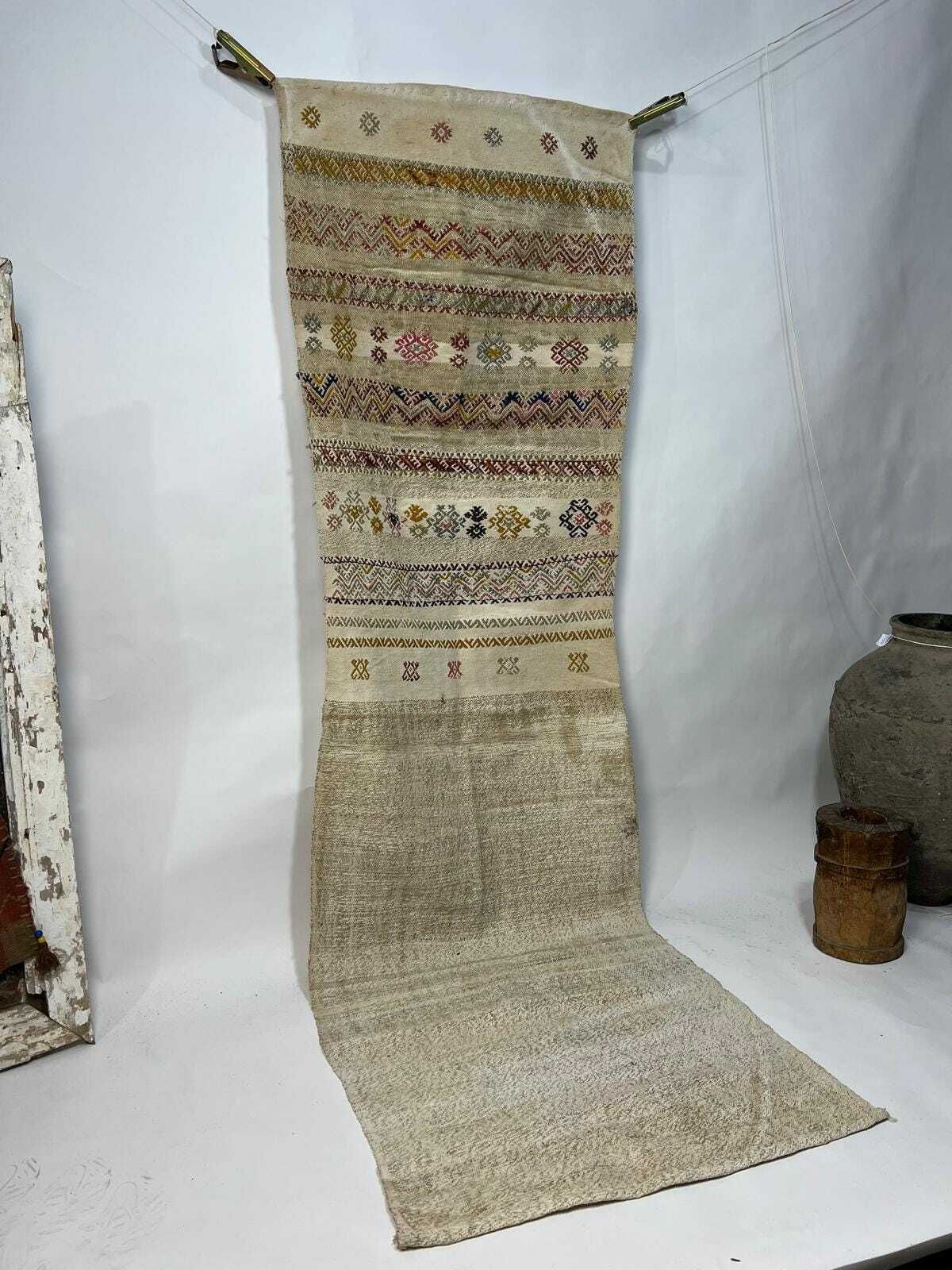 Turkish Vintage Wool Rug, Vintage Are Rug, Turkish Carpet For Living Room, Anatolian Rug, Area Carpet, Bedroom Rug, Home Decor Rug photo furniture