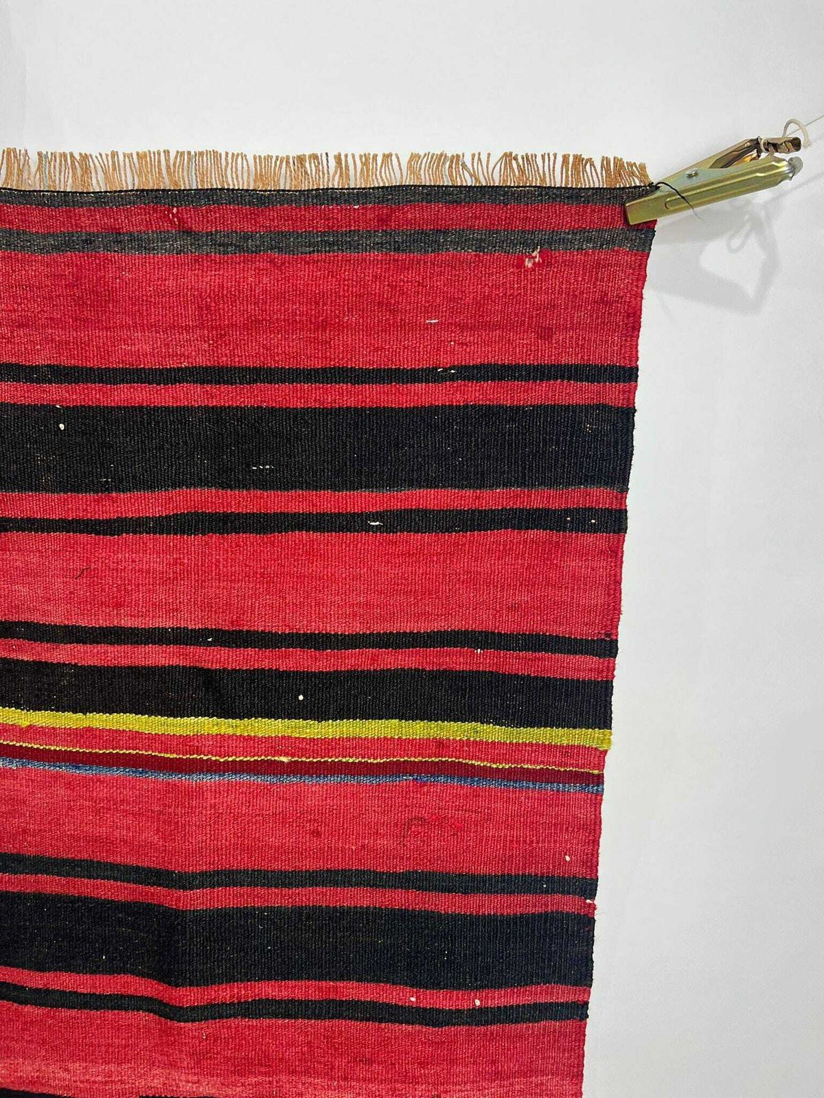 Handmade Vintage Turkish Wool Rug, Vintage Area Rug, Turkish Carpet For Living Room, Anatolian Rug, Area Carpet, Bedroom Rug, Home Decor Rug photo for sale