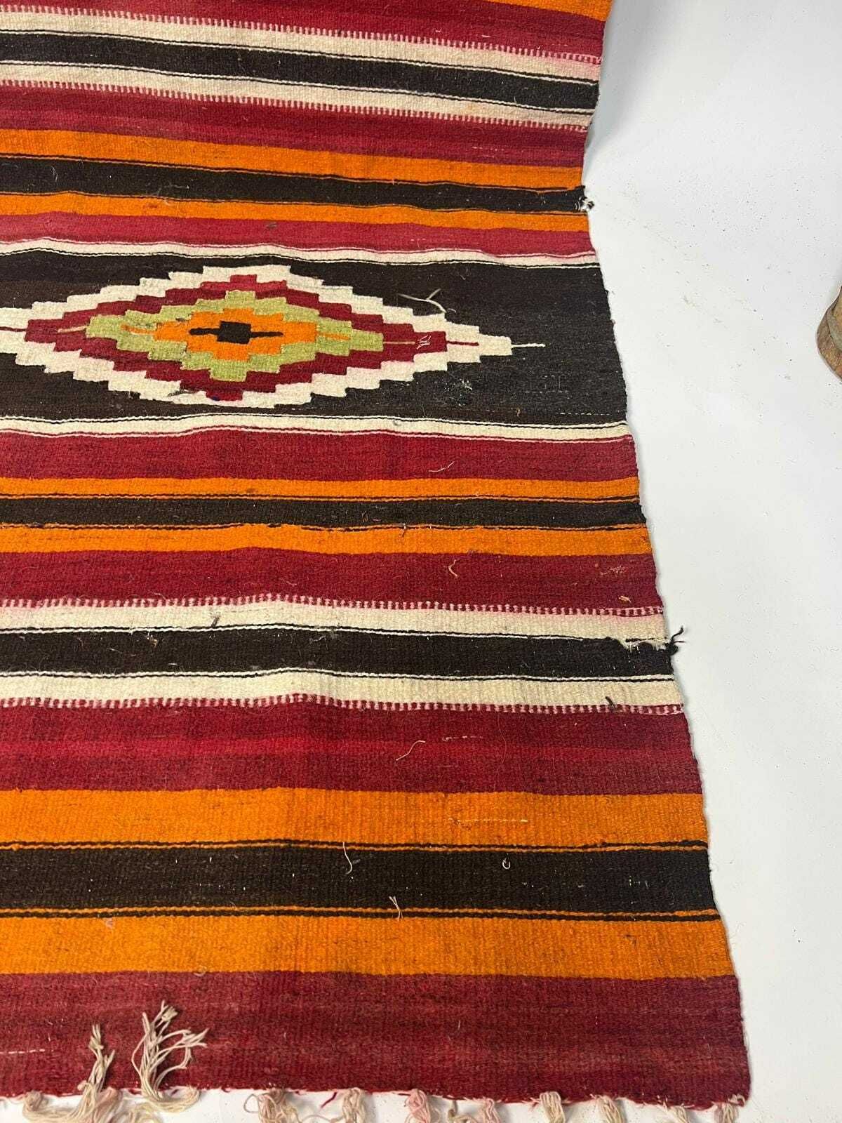 Traditional Turkish Vintage Wool Rug, Vintage Are Rug, Turkish Carpet For Living Room, Anatolian Rug, Area Carpet, Bedroom Rug, Home Decor photo vinterior