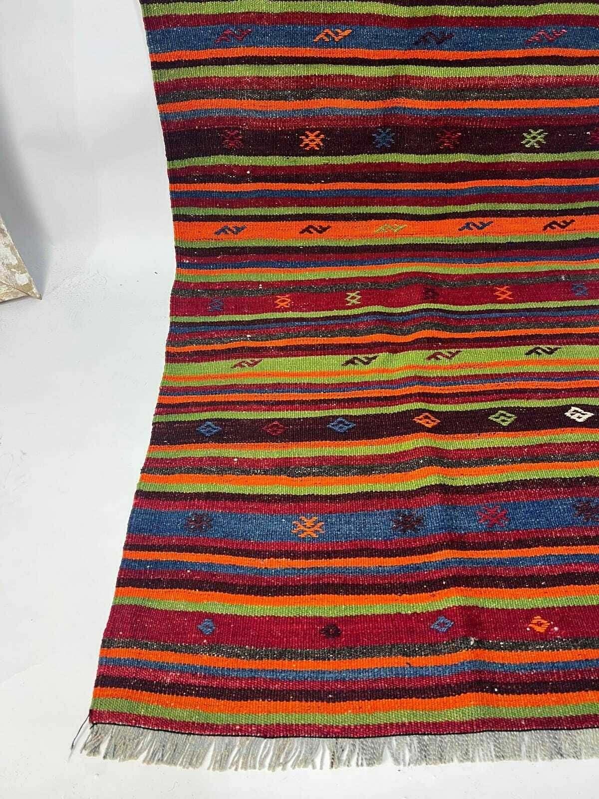 Traditional Turkish Vintage Wool Rug, Vintage Are Rug, Turkish Carpet For Living Room, Anatolian Rug, Area Carpet, Bedroom Rug, Home Decor photo vintage