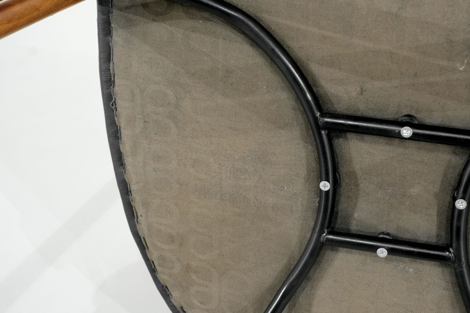 photo vintage Armchair "Ulna" In Wood By Franco Poli For Bernini, Italy 1986.