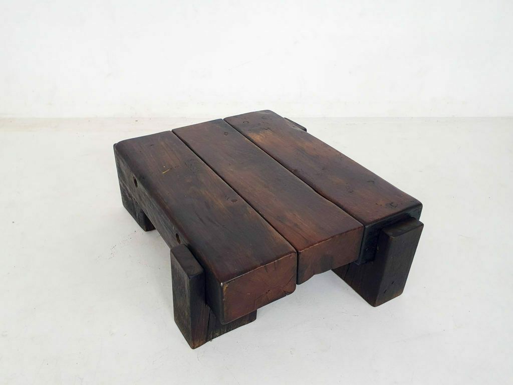 photo vintage Mid Century Brutalist Massief Houten Salontafel, Nederland, Ca. Jaren 1970