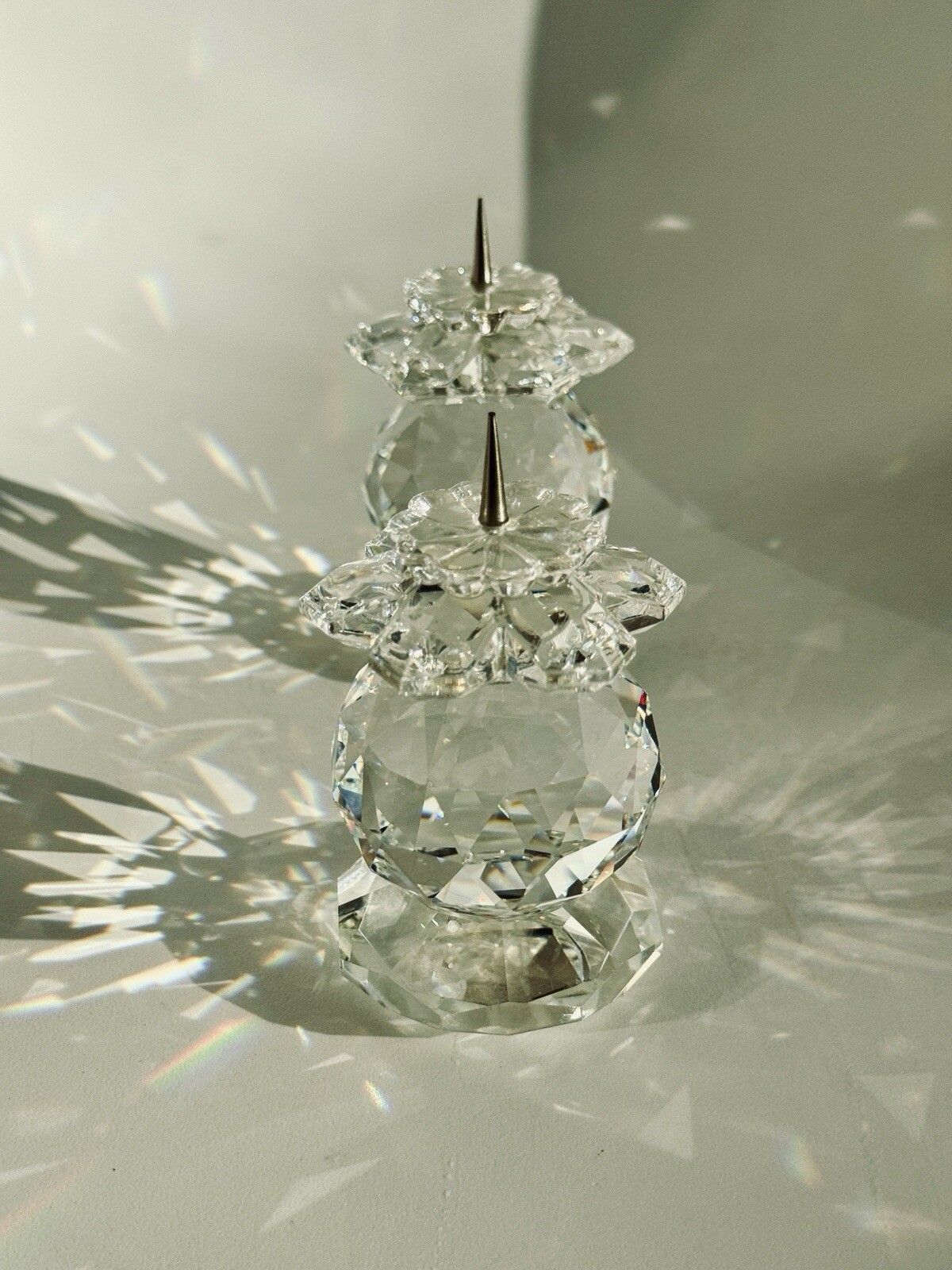 photo vinterior A Rare Pair Of Swarovski Crystal Faceted Pin Style Candle Holders Model 103