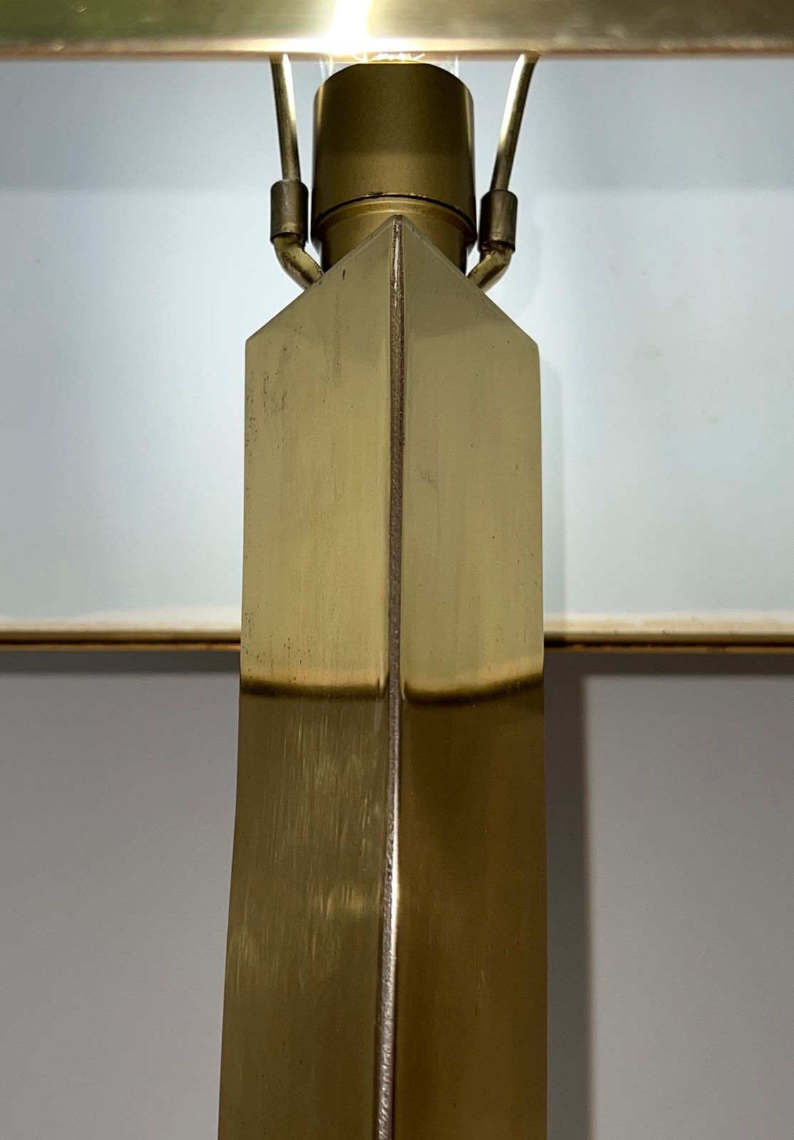 Important Sculptural Brass Lamp Composed Of An Amethyst By Willy Daro photo vinterior