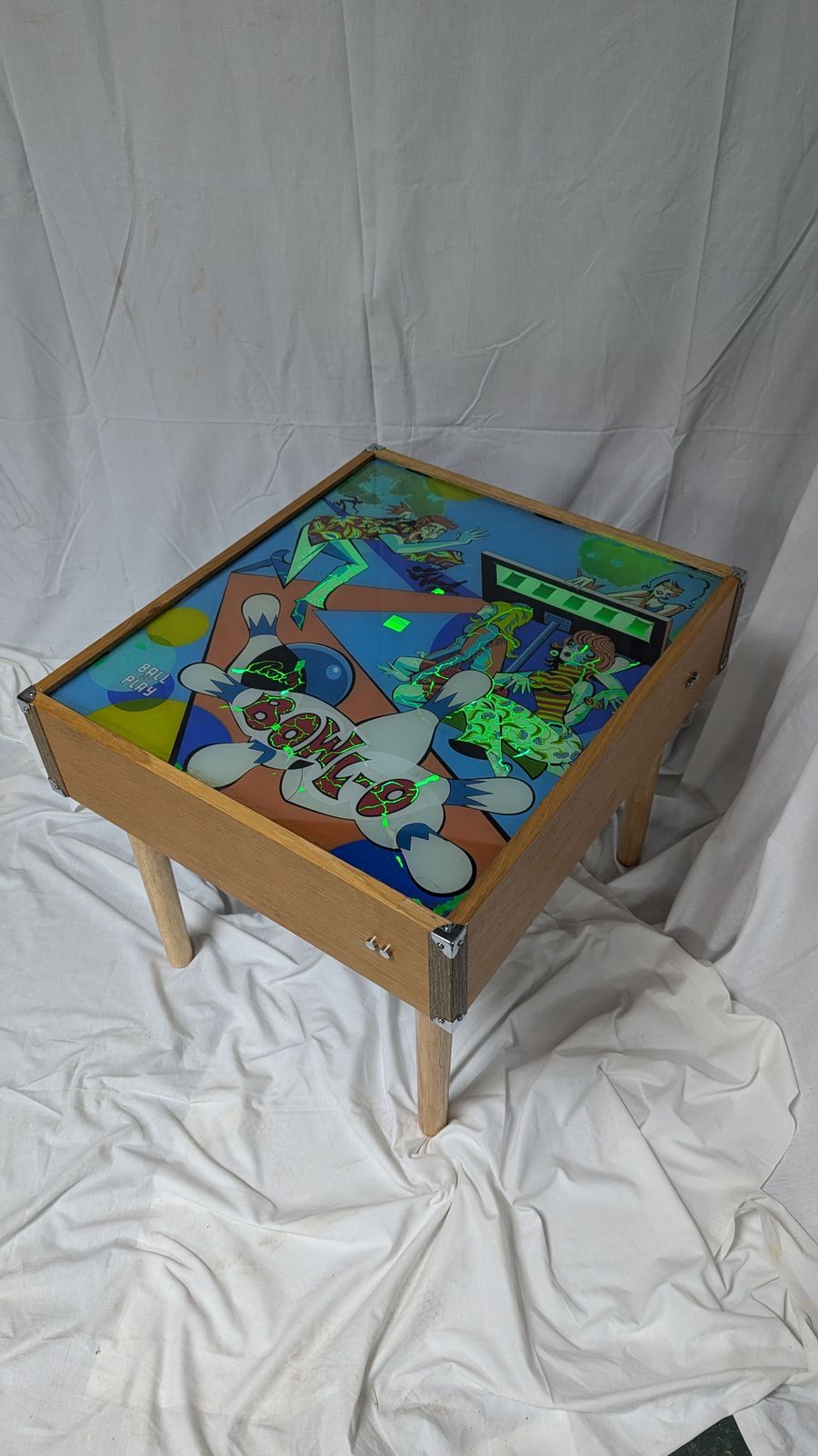 Pinball Backglass Table photo furniture