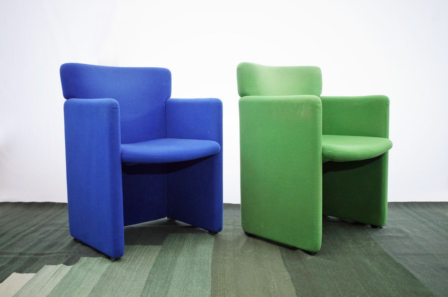 2 Italian Chairs Armchair Centro Progetti Tecno Model S148 photo vinterior