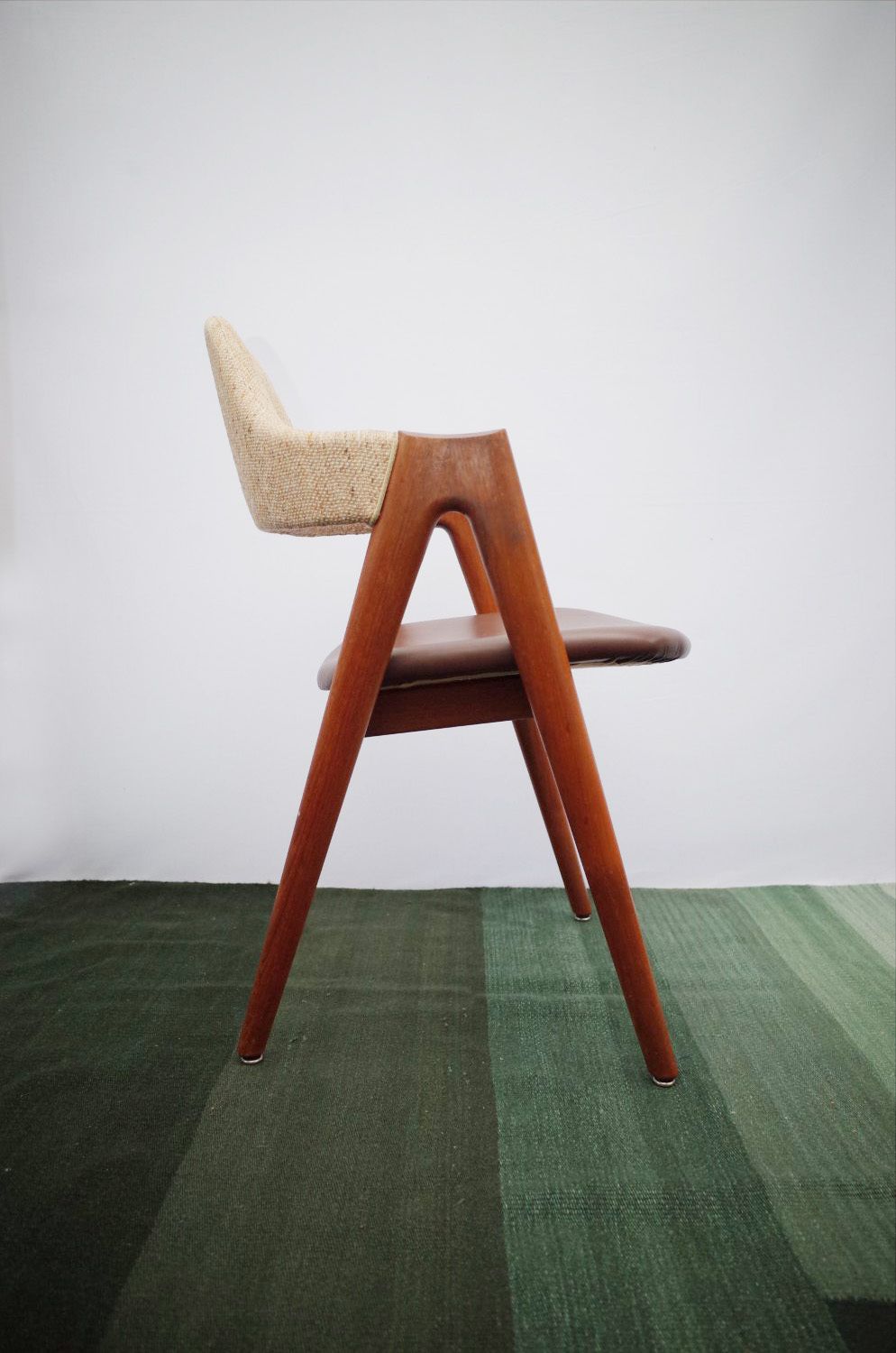 photo furniture Compass Chair Kai Kristiansen Teak