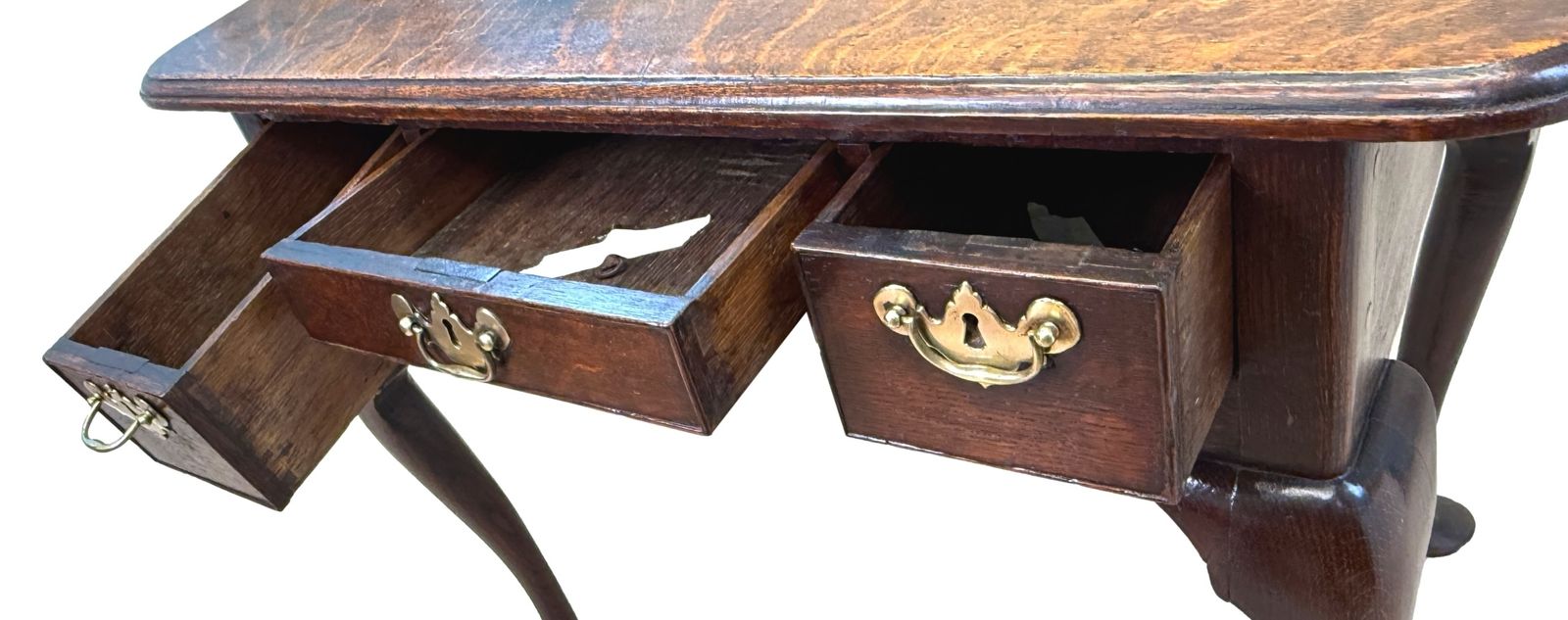 photo furniture 18th Century Georgian Oak Lowboy (England, Circa 1720)
