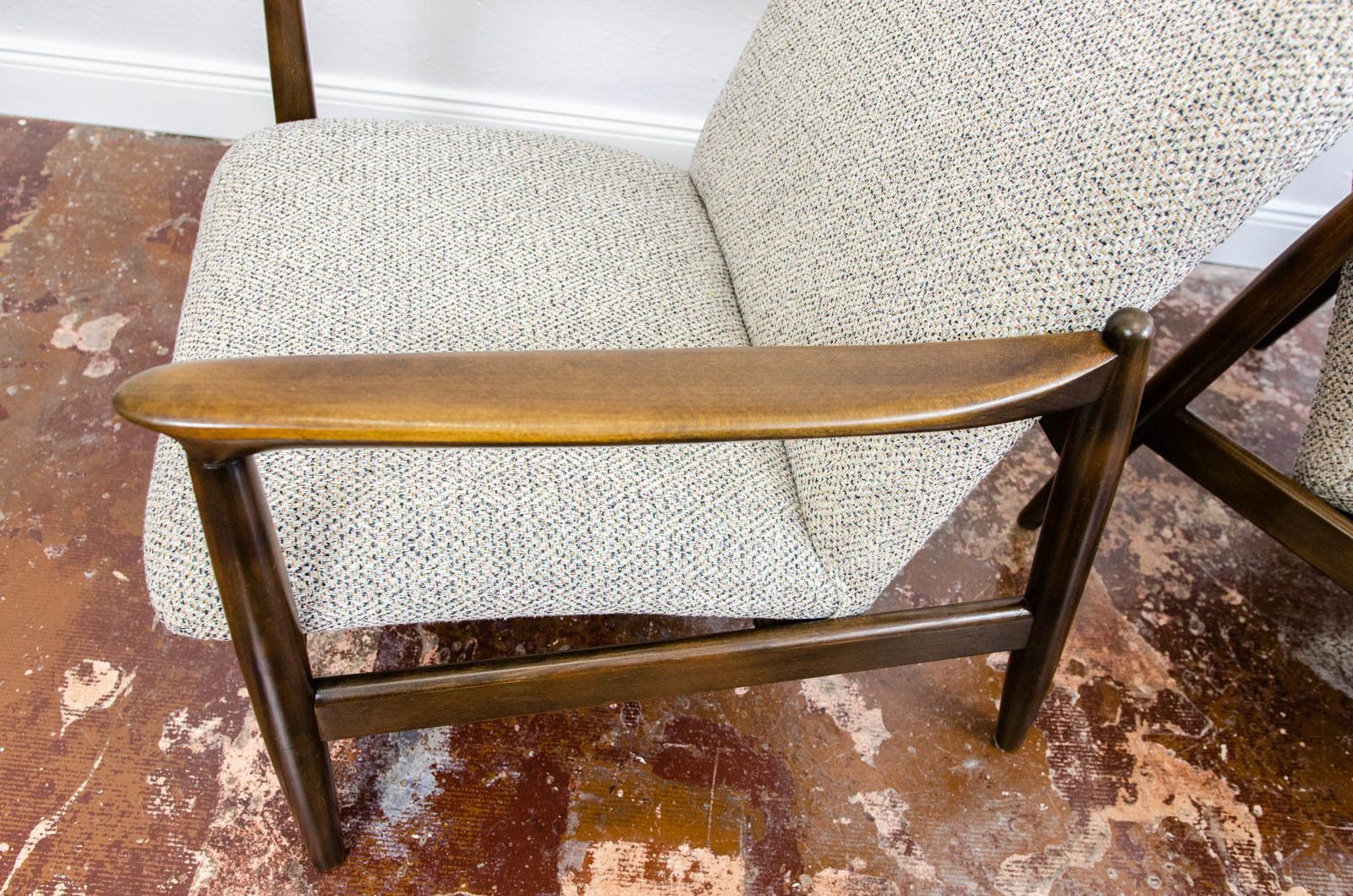 photo furniture Pair Of Gfm 64 Armchairs By Edmund Homa 1960's