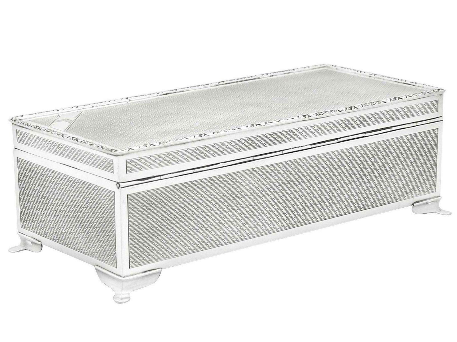 Harman Brothers 1970's Sterling Silver Cigarette Jewelry Box photo 1549.0