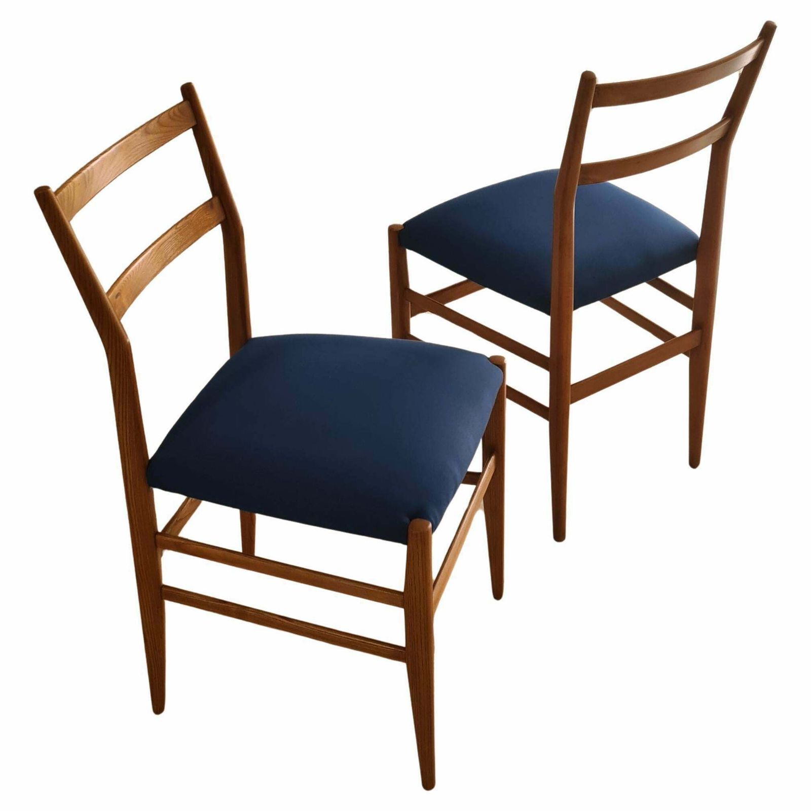 Gio Ponti “Leggera”  2 Chairs By Cassina 1951 Wood Original Coating, Italy