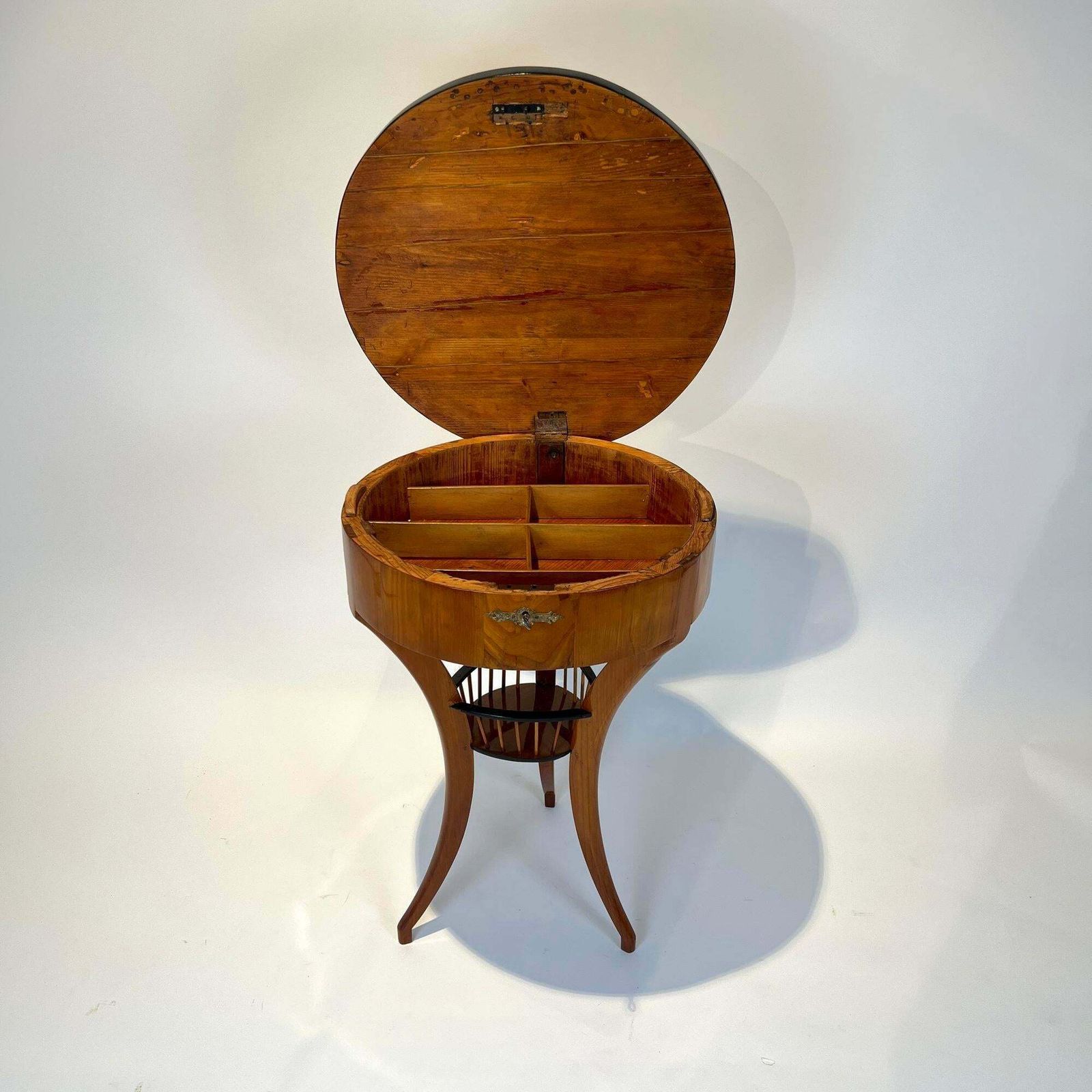 Biedermeier Sewing Table, Cherry Wood, South Germany Circa 1820 photo vinterior