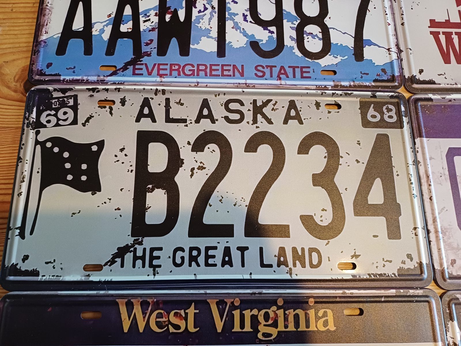Lot Of 8 Us Numerological Plates photo for sale
