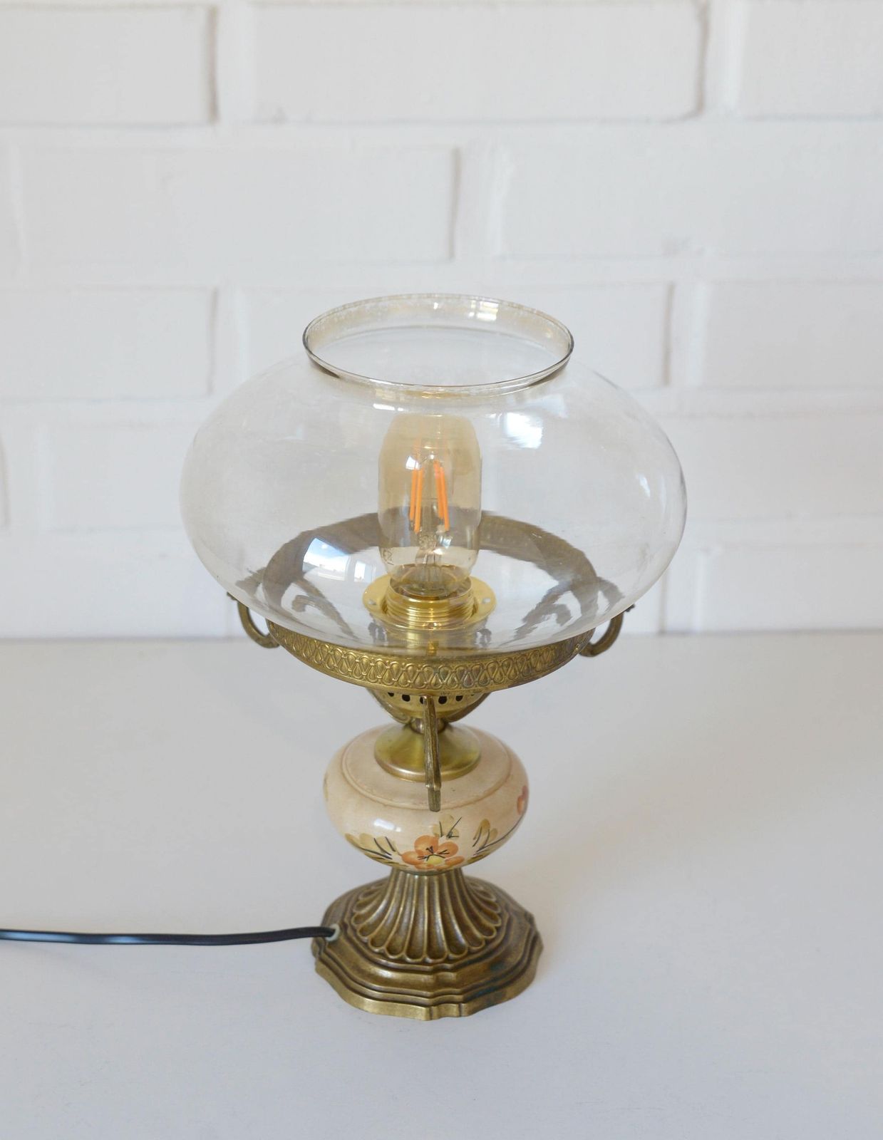 Vintage Desk Lamp / French Style / Table Light / Farmhouse Lighting / Brass Lamp / French Country Style Light Fixture / Rustic Bedside Lamp photo vinterior