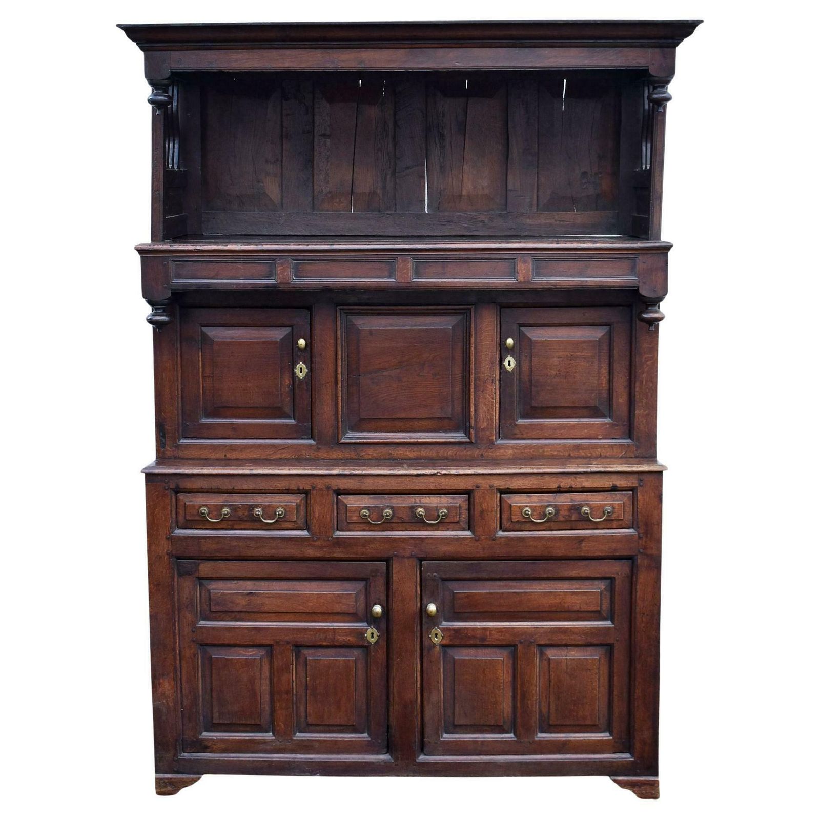 Mid 18th Century Welsh Oak Tridarn, Circa 1730