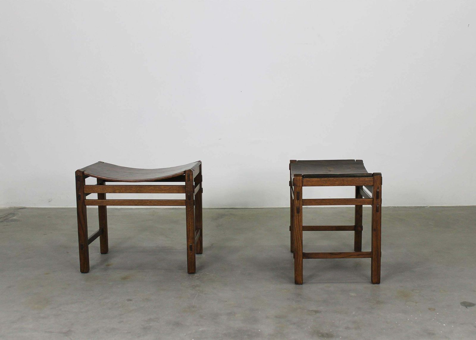 photo furniture Giuseppe Rivadossi Set Of Two Stools In Oak Wood By Officina Rivadossi 1970s