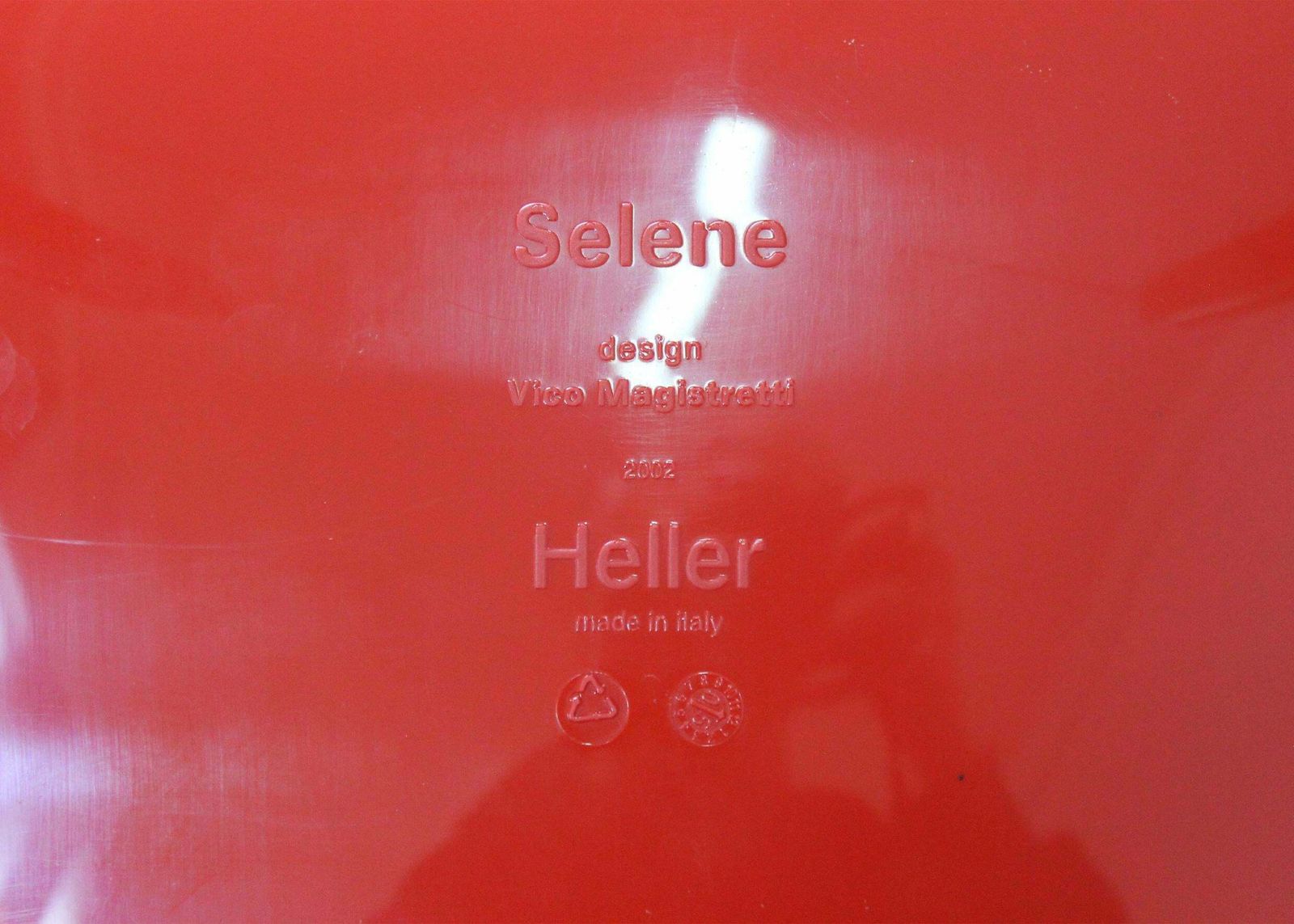 2613.0 Vico Magistretti Set Of Nine Red Selene Chairs By Heller 2002s photo
