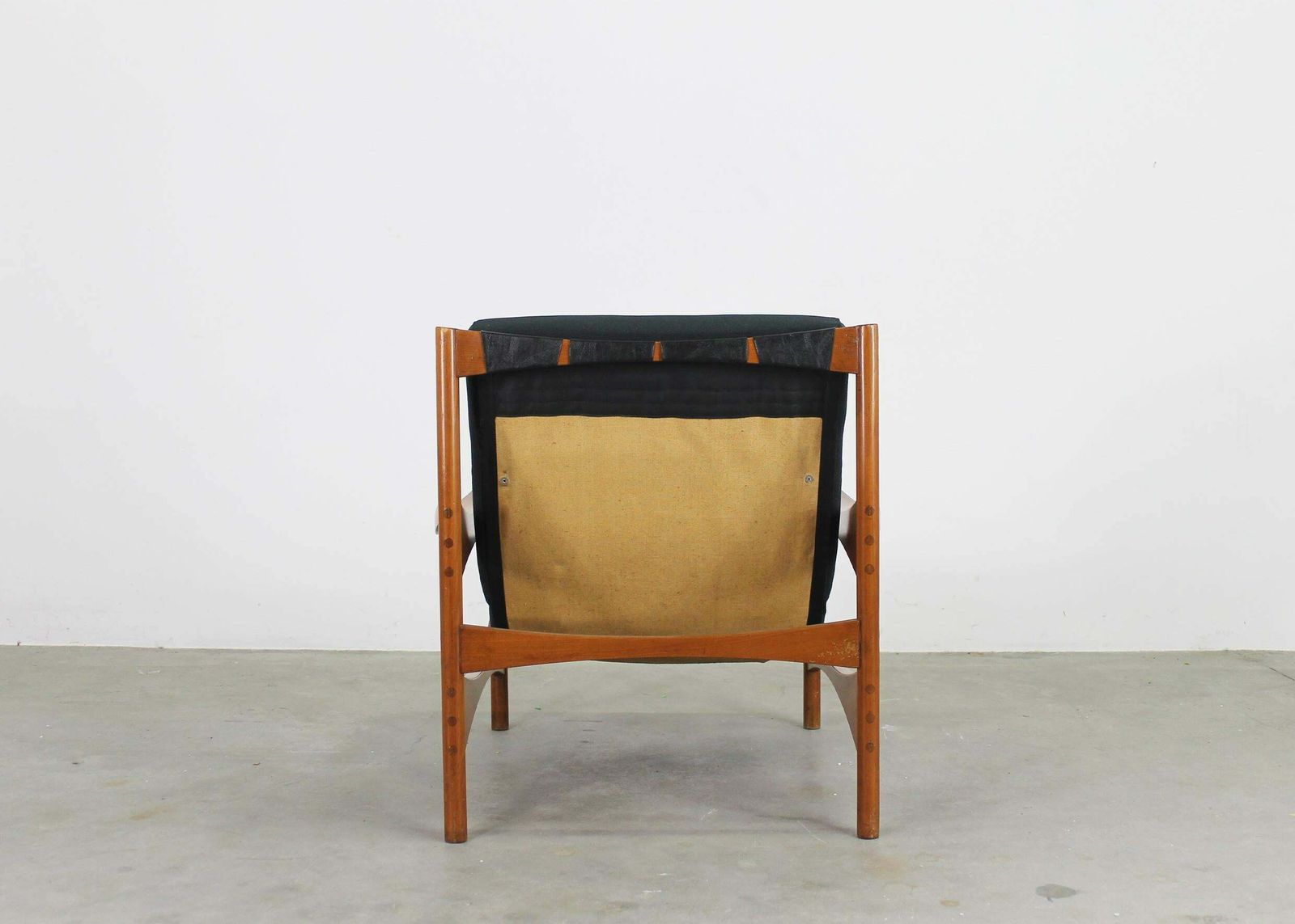 Franco Bettonica P 40 Armchair In Walnut And Fabric By Poltronova 1960s photo vinterior
