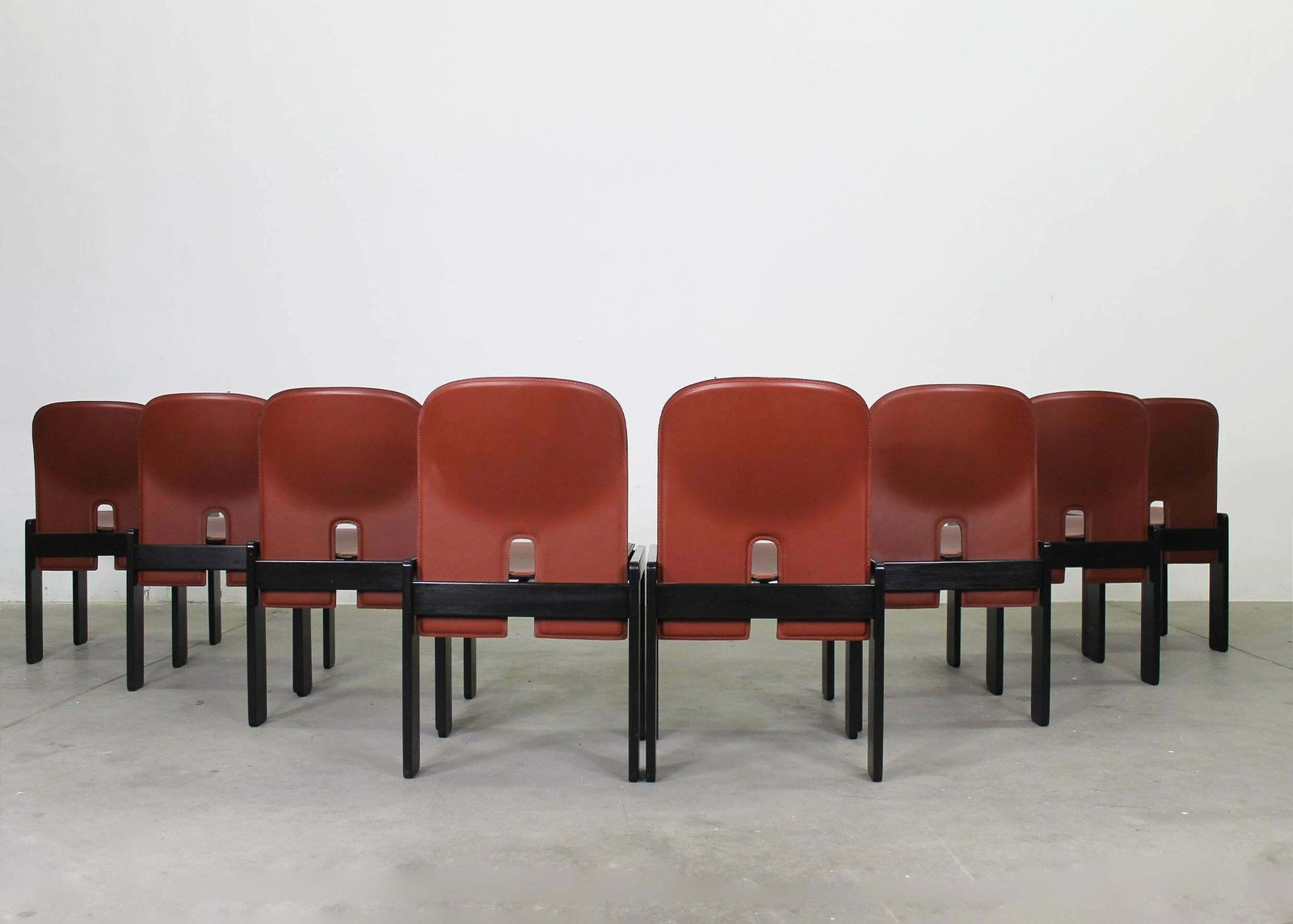 Tobia & Afra Scarpa Set Of Eight 121 Chairs In Wood And Leather By Cassina 1970s photo 15593.0