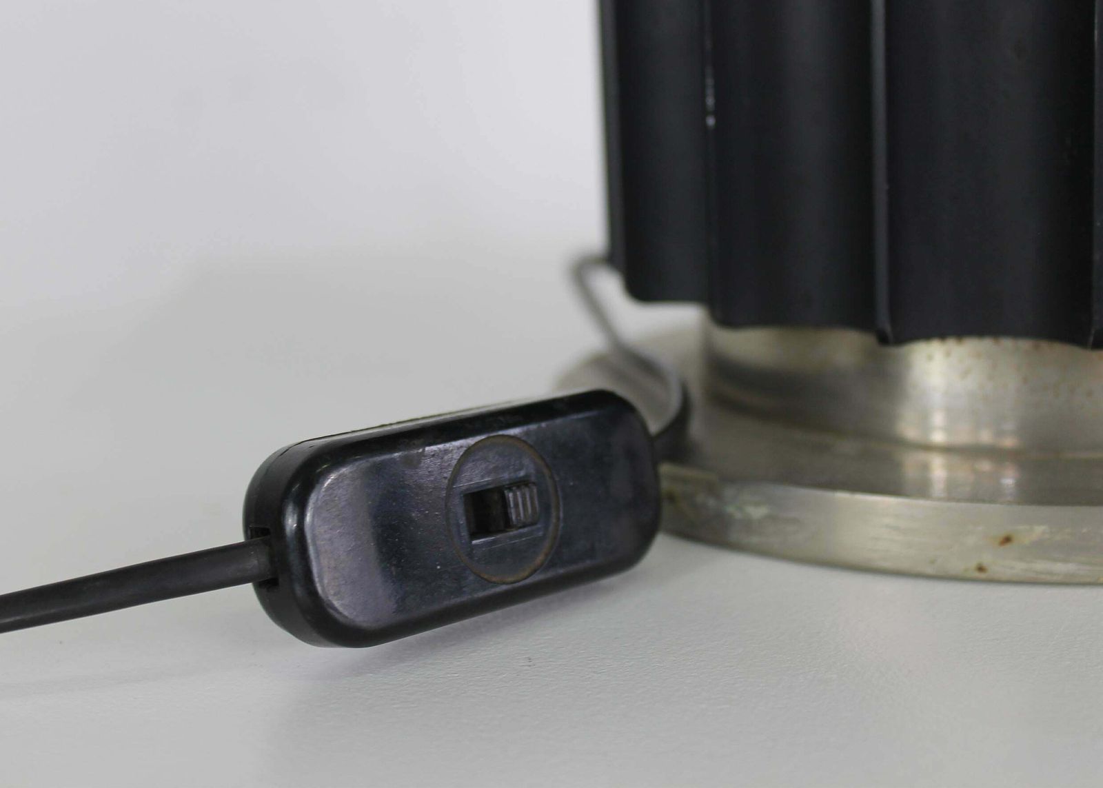 photo buy Achille & Pier Giacomo Castiglioni Taccia Black Table Lamp By Flos 1970s
