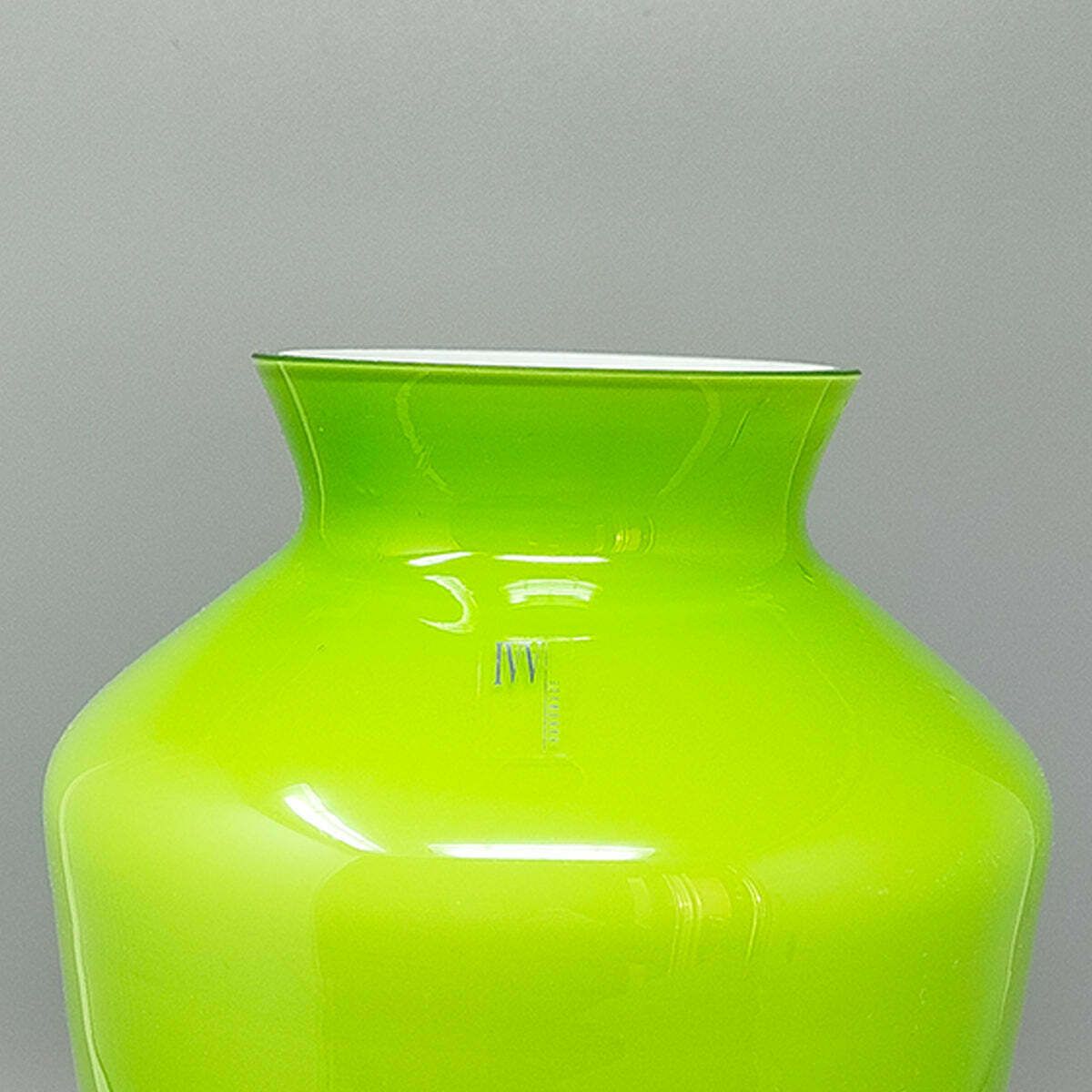 1970s Gorgeous Green Vase By Ind. Vetraria Valdarnese. Made In Italy photo vinterior