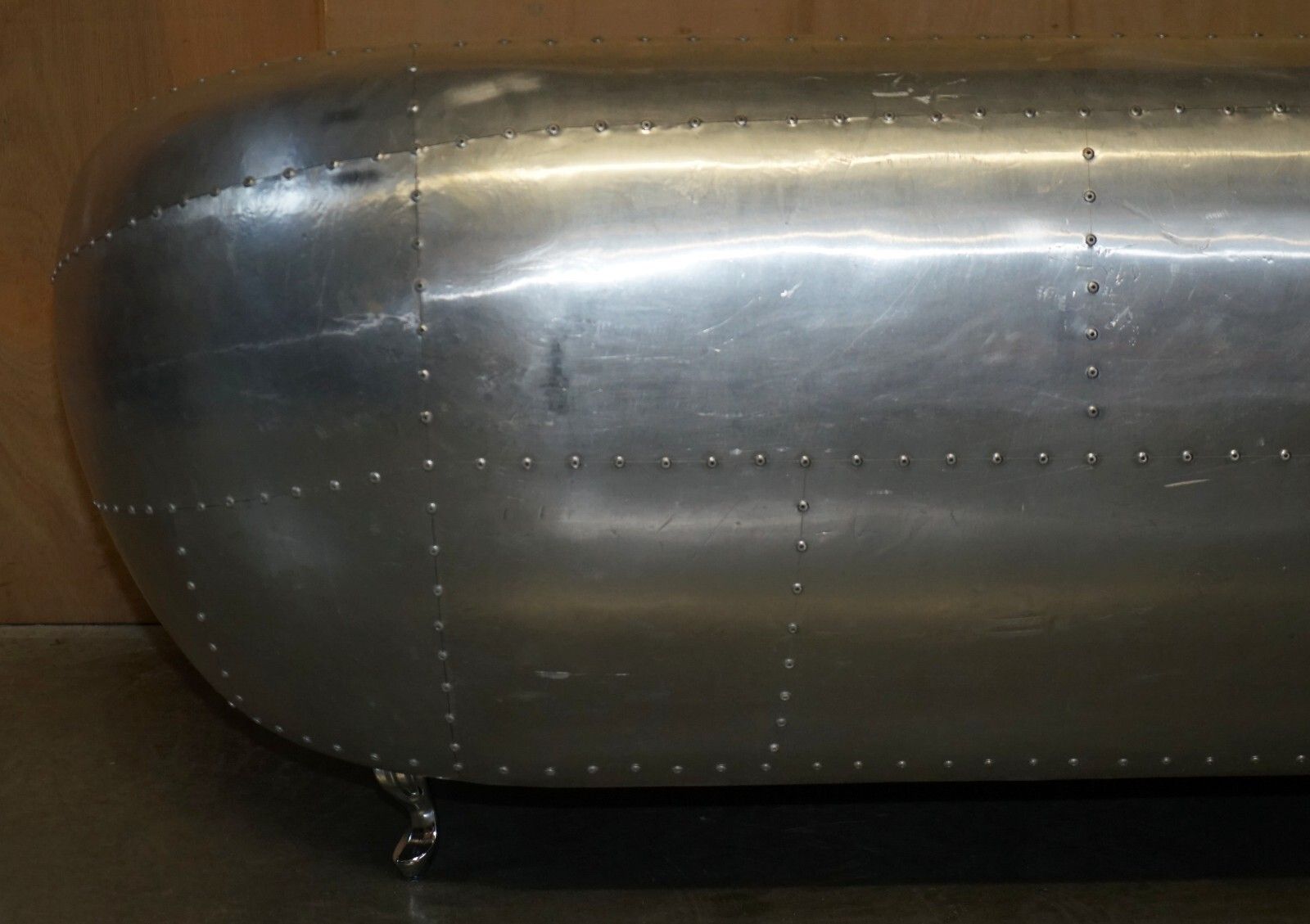 photo vintage Super Cool Aviator Style Hand Hammered Aluminium & Brown Leather Two Seat Sofa
