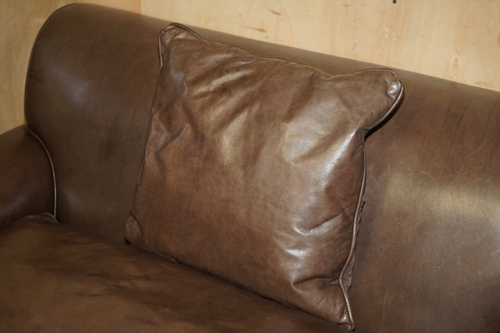 Fine Terence Conran Chelsea London Brown Leather Large Loveseat Armchair Sofa photo for sale