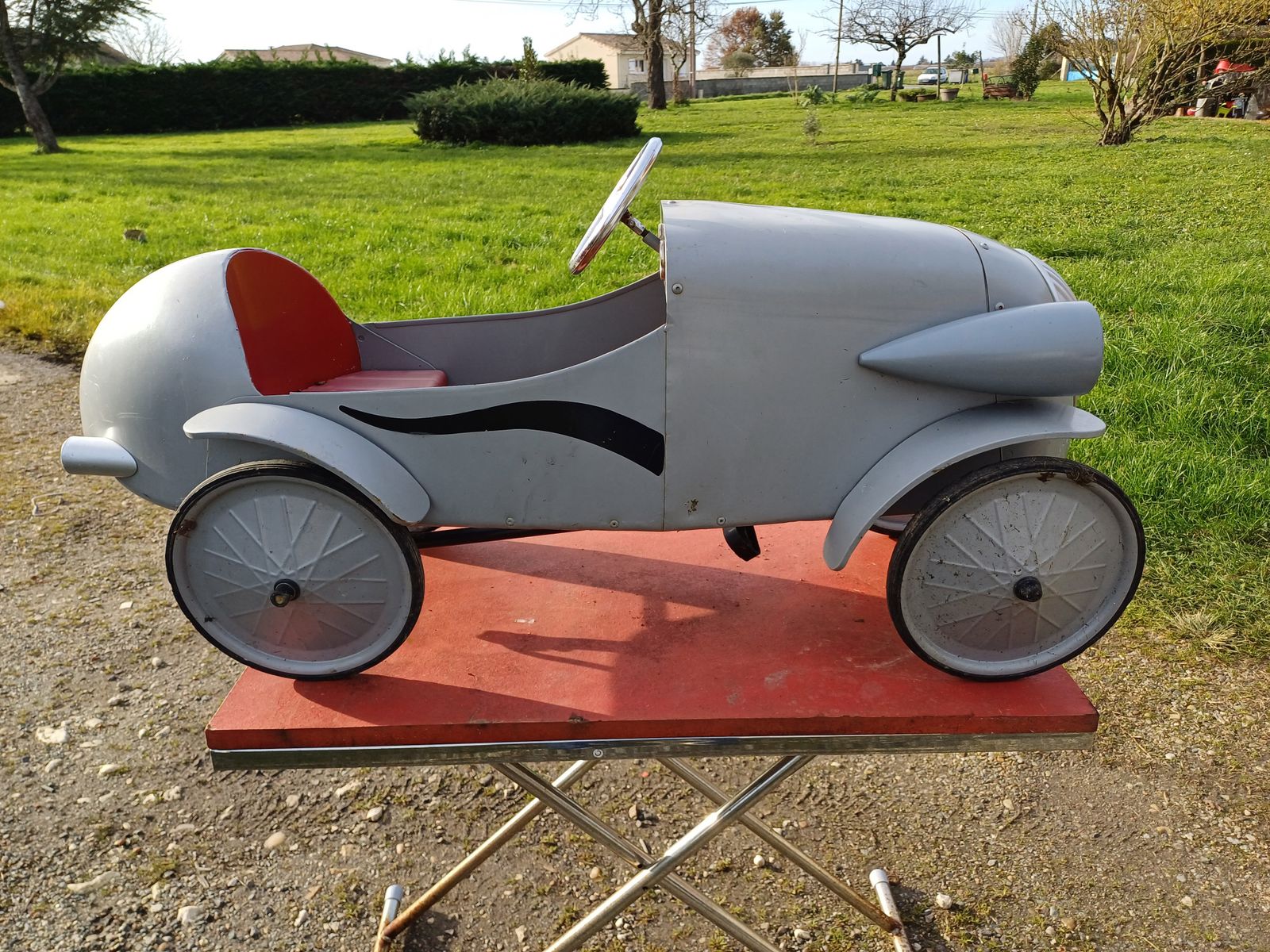photo furniture Metal Pedal Car