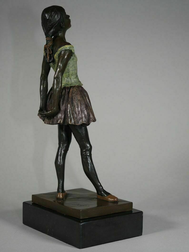Art Deco Bronze Bronze , 14 Year Old Ballerina Ala Edgar Degas Bronze Sculpture , Vintage Figurine, Signed Degas , Limited Edition photo vinterior