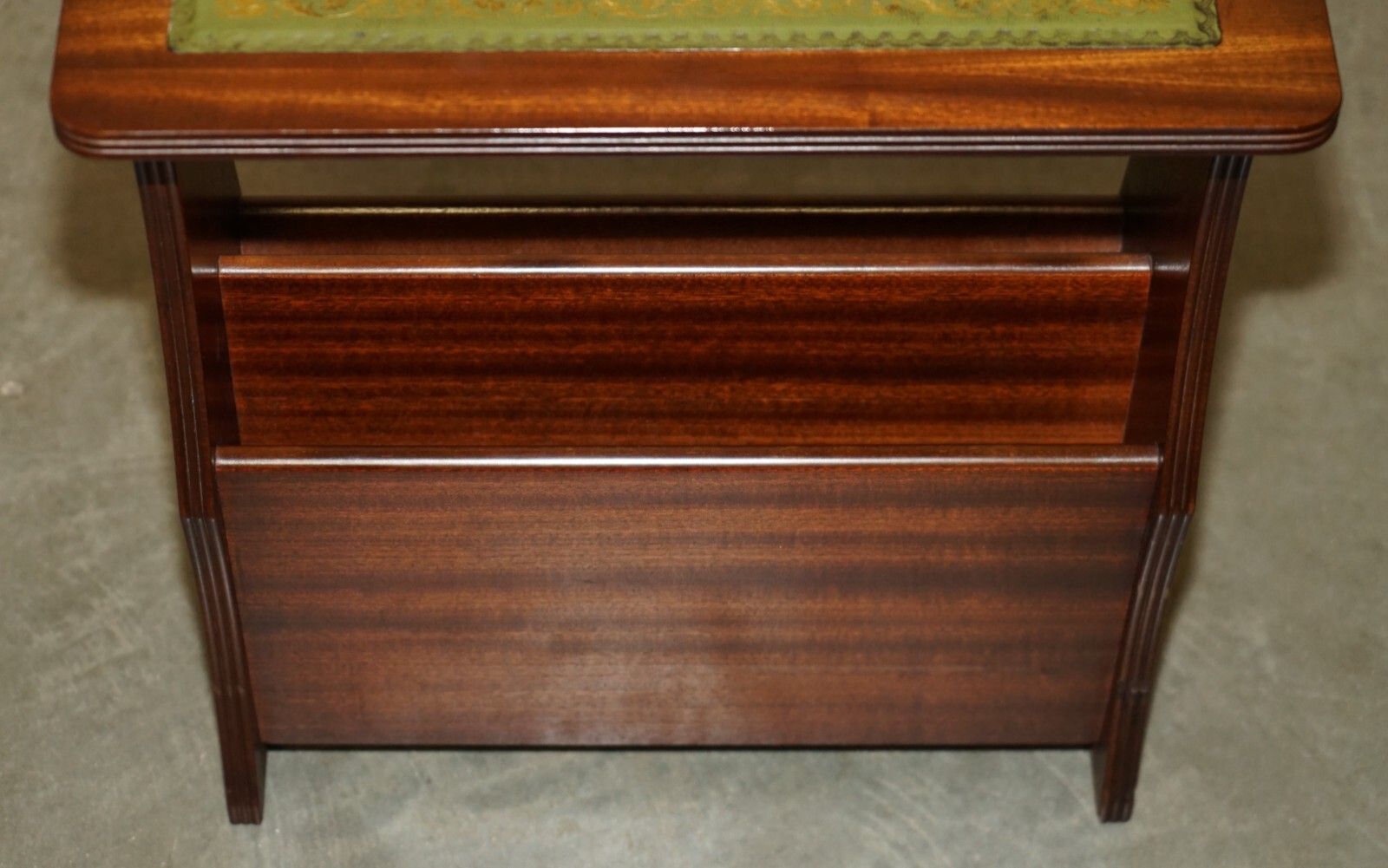 Vintage Green Leather & Flamed Mahogany Side End Wine Table Magazine Rack photo vinterior