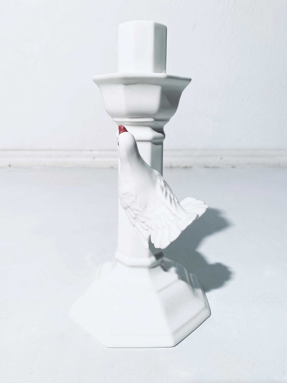 White Ceramic Candleholder With Dove Motif / 1950s Italian Home Decor photo 106.0