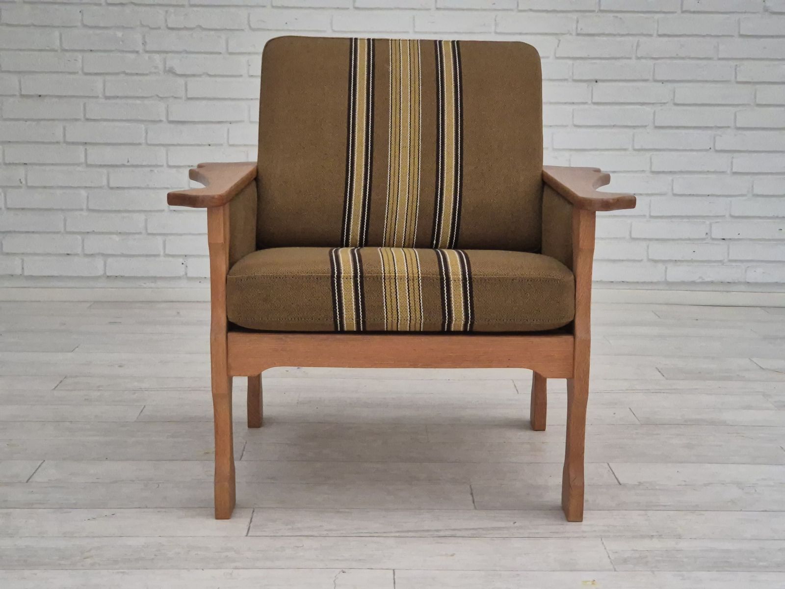 Ca. Jaren 1970, Deens Design, Clubfauteuil, Zeer Goede Staat, Meubelstof Van Wol. photo vinterior