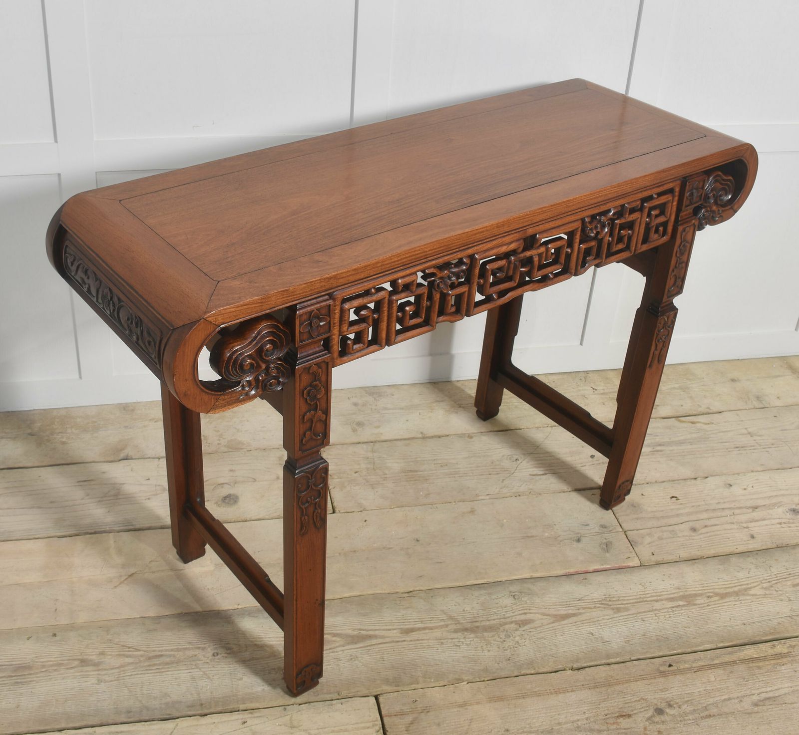 Chinese Altar Table, Oriental photo 3210.0