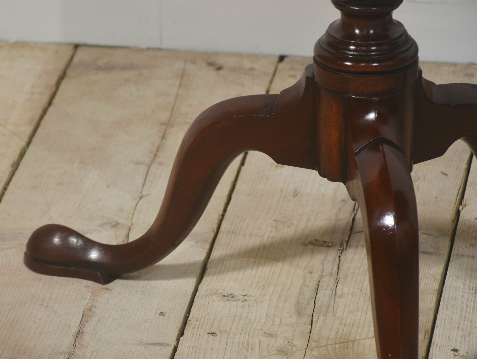 Pair Of Inlaid Mahogany Tripod Tables photo 2994.0