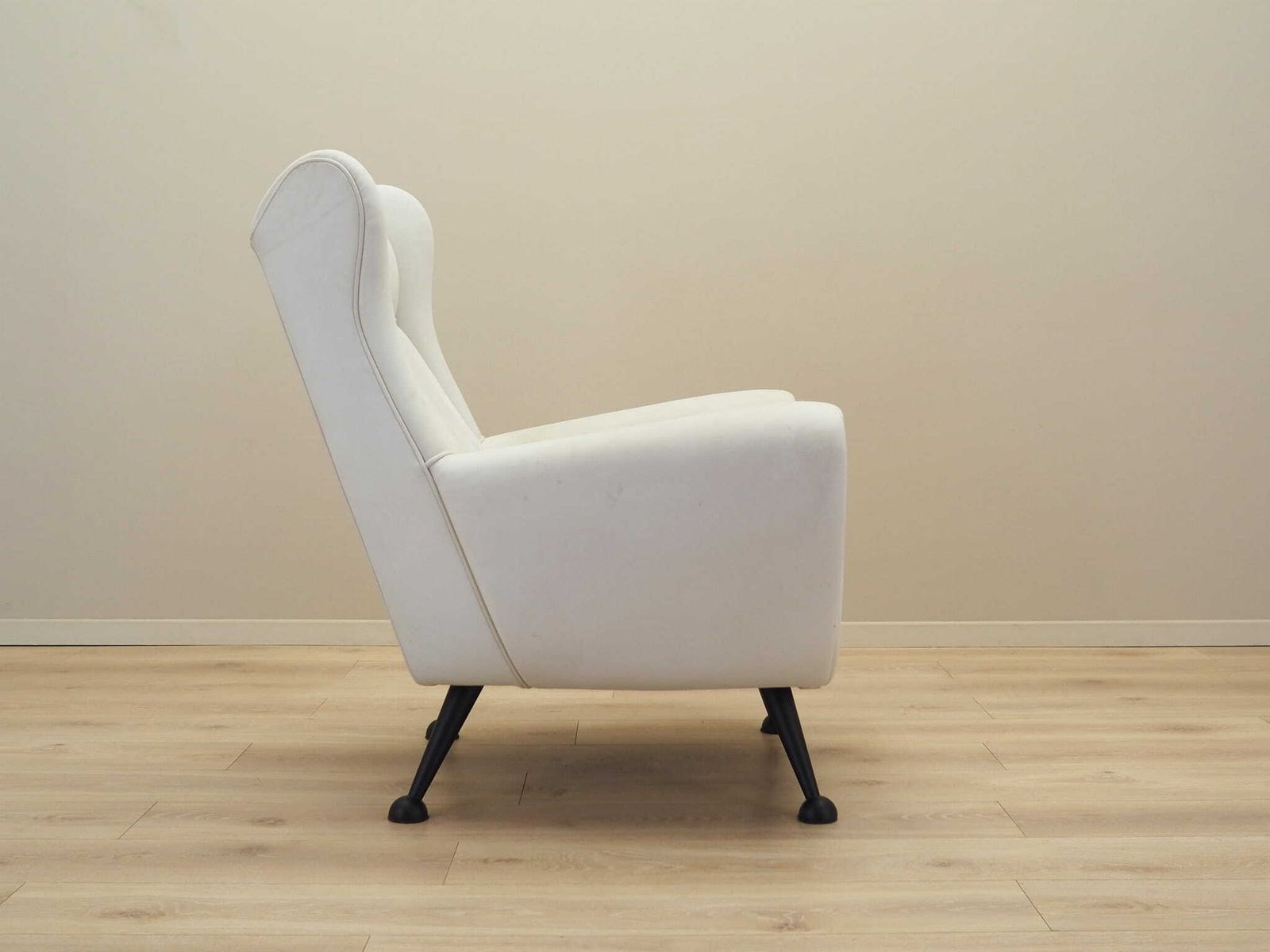 White Armchair, Italian Design, 1980s, Production: Italy photo vintage