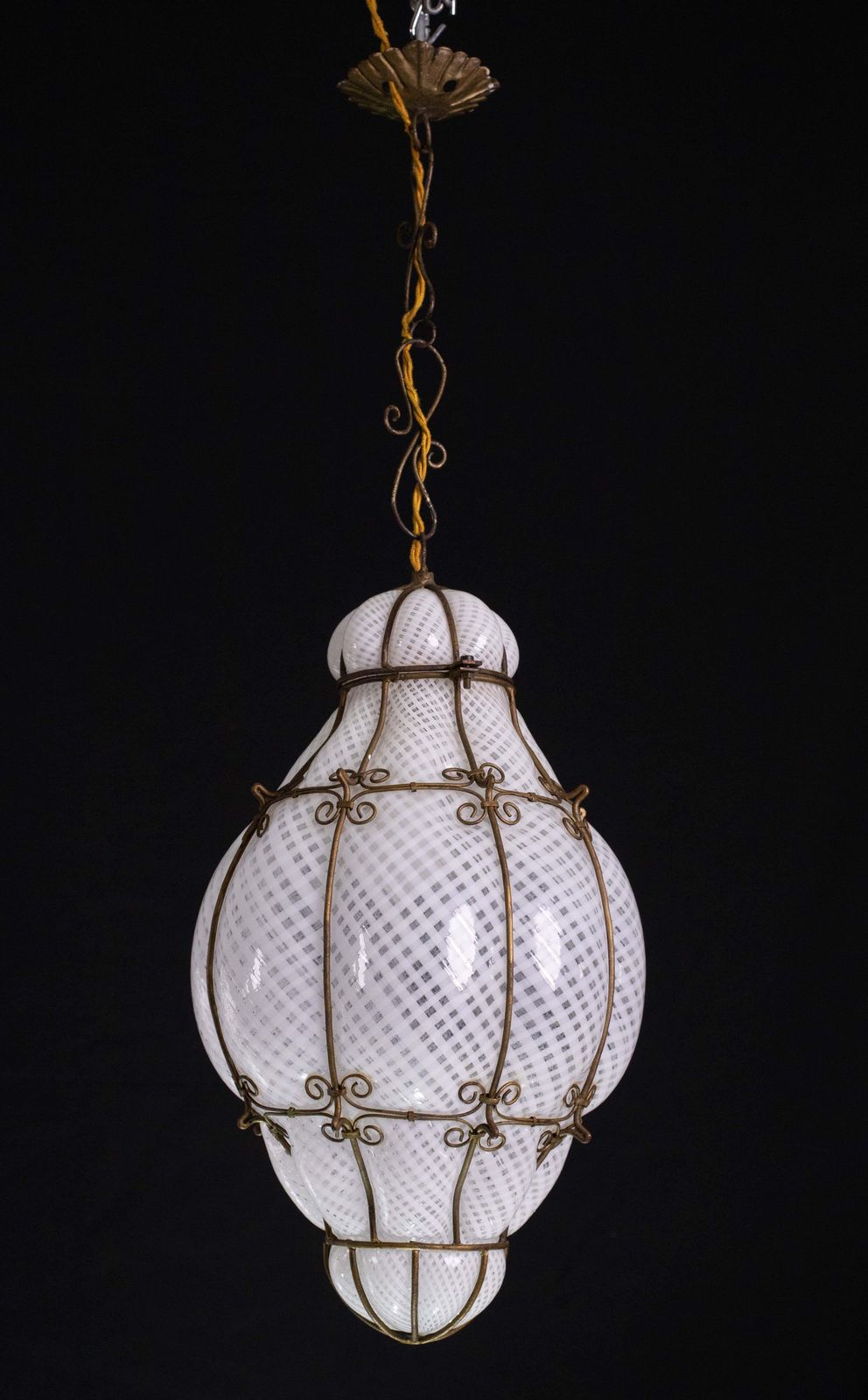 Extraordinary Rare Large Size Venetian Lantern In Murano Reticello Glass, 1940s photo Lighting